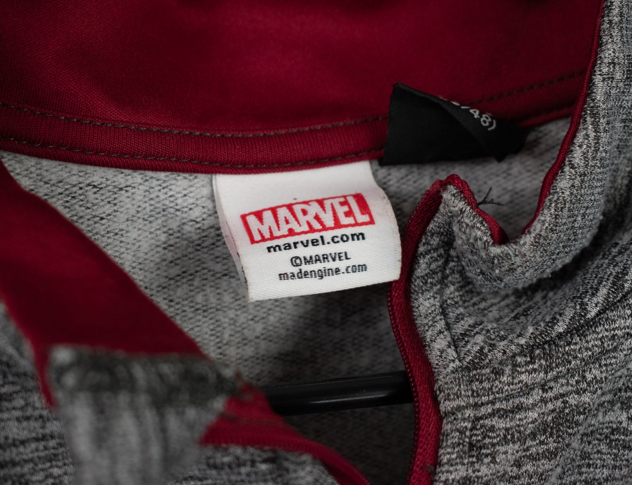 Marvel Daredevil Pullover Jacket Lightweight Gray Sweater XL Adult Mens Superhero