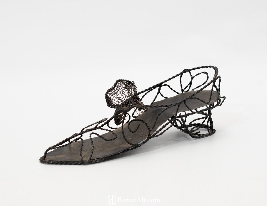 Metal black Shoe Bow and flower decor display shoe Decor Shelve art used 8 inch