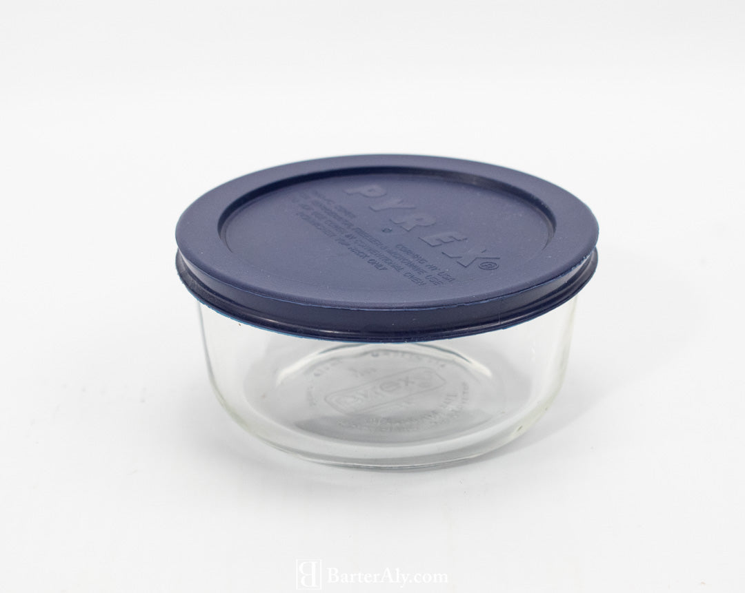 Pyrex Glass Container 2 cups 470 Mi 18 Used With lid