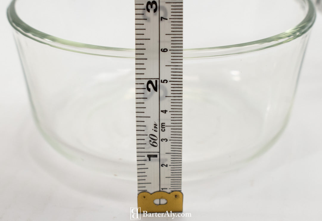 Pyrex Glass Container 2 cups 470 Mi 18 Used With lid