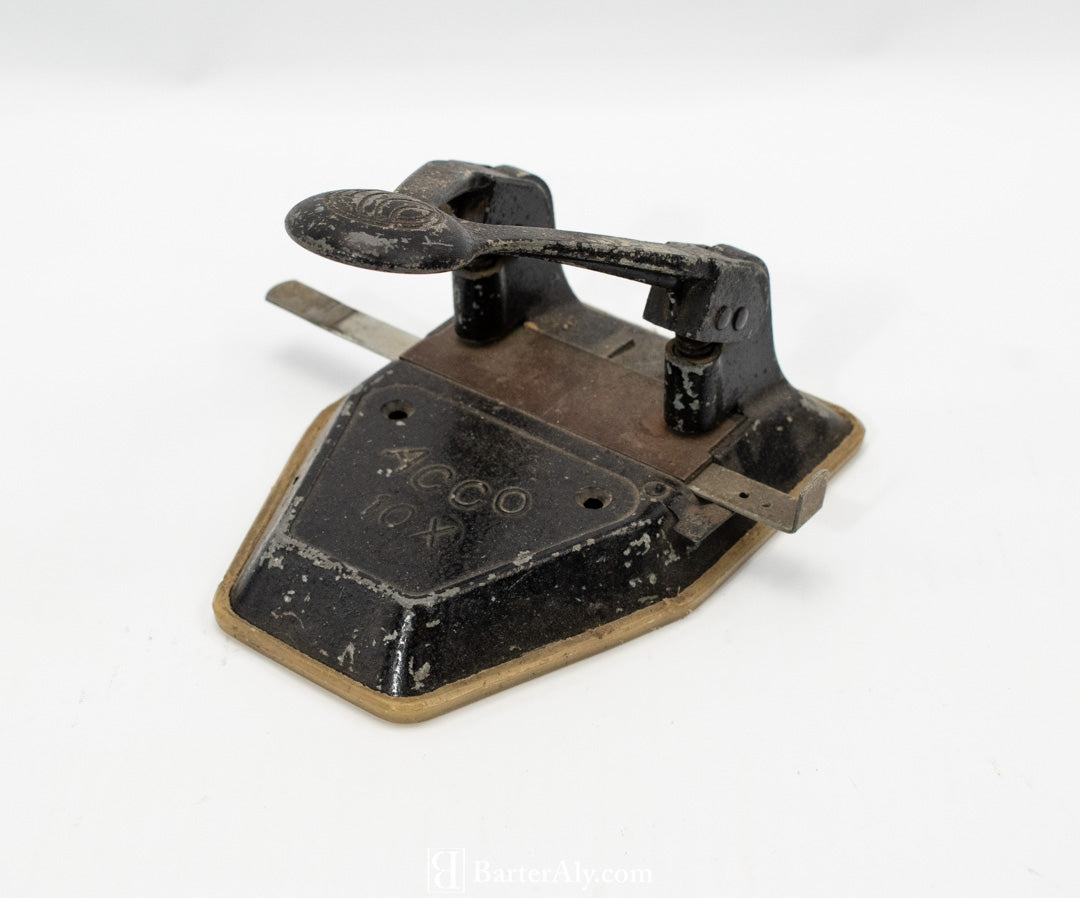 Vintage ACCO Desktop Hole Puncher/Collectible Vintage Office Supplies 2 Hole Black