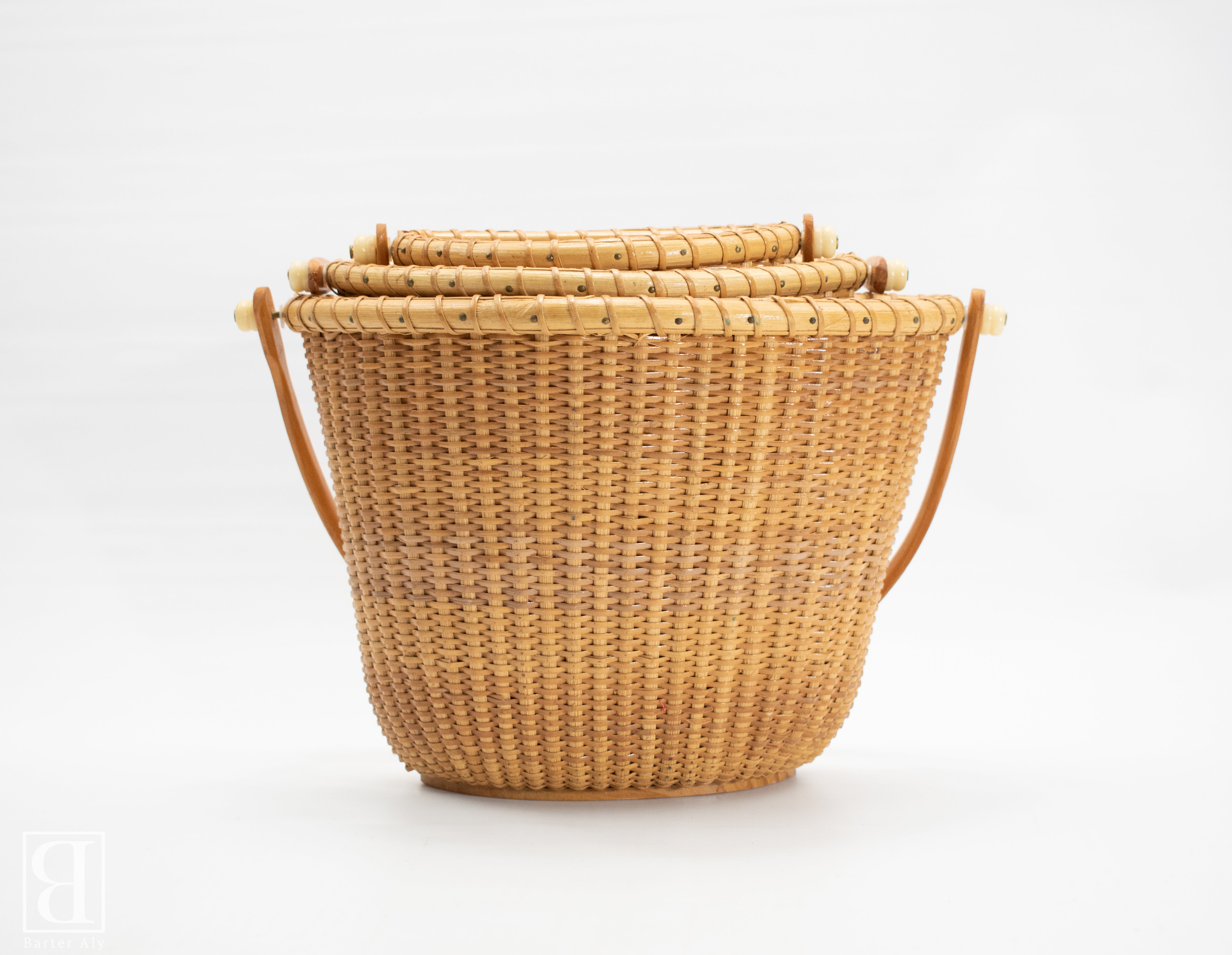 Wicker Basket Vintage Carry Home Decor Set Wicker basket Set of 3 Used