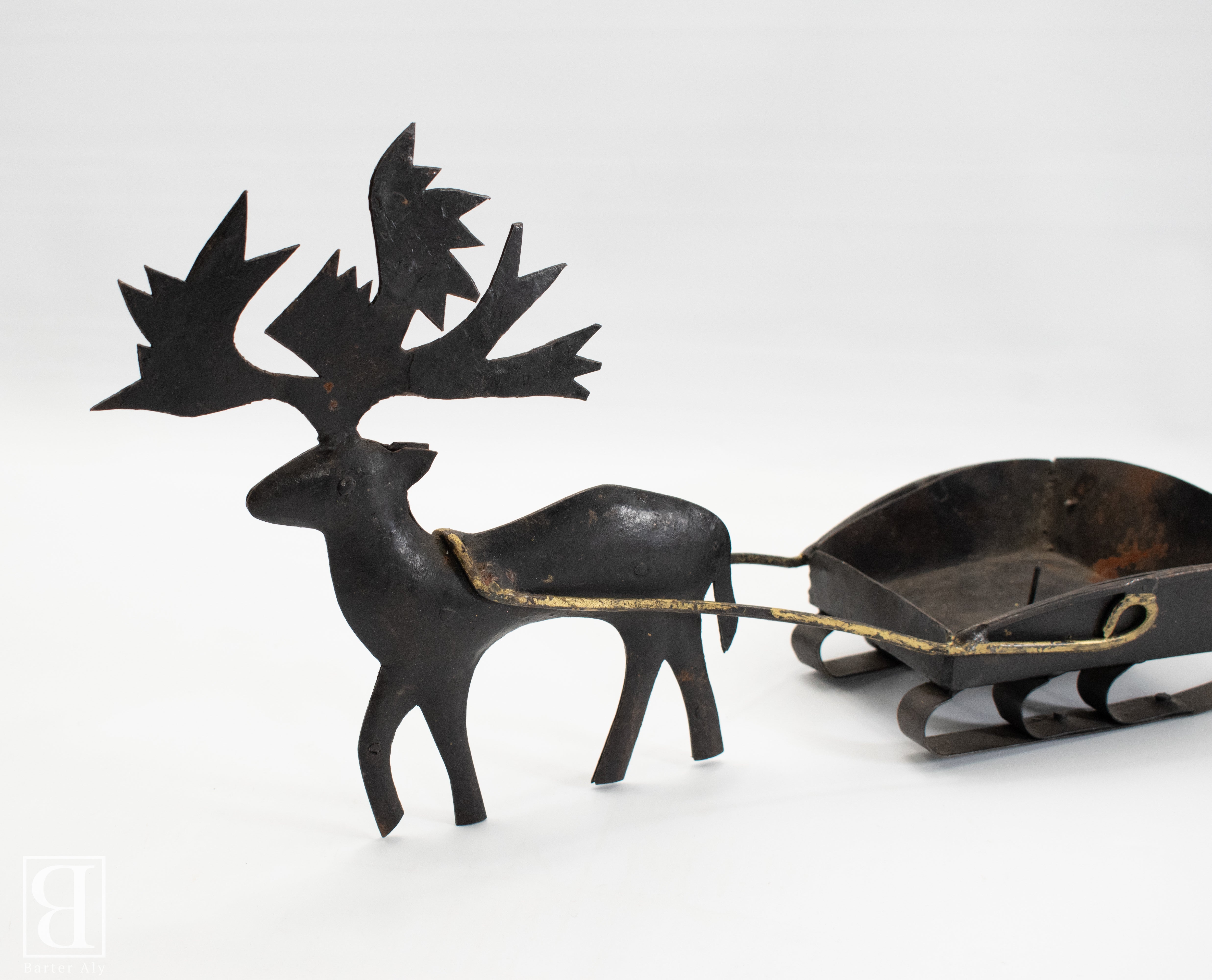 Reindeer Sleigh Candle Holder Large Metal 19 inch length used