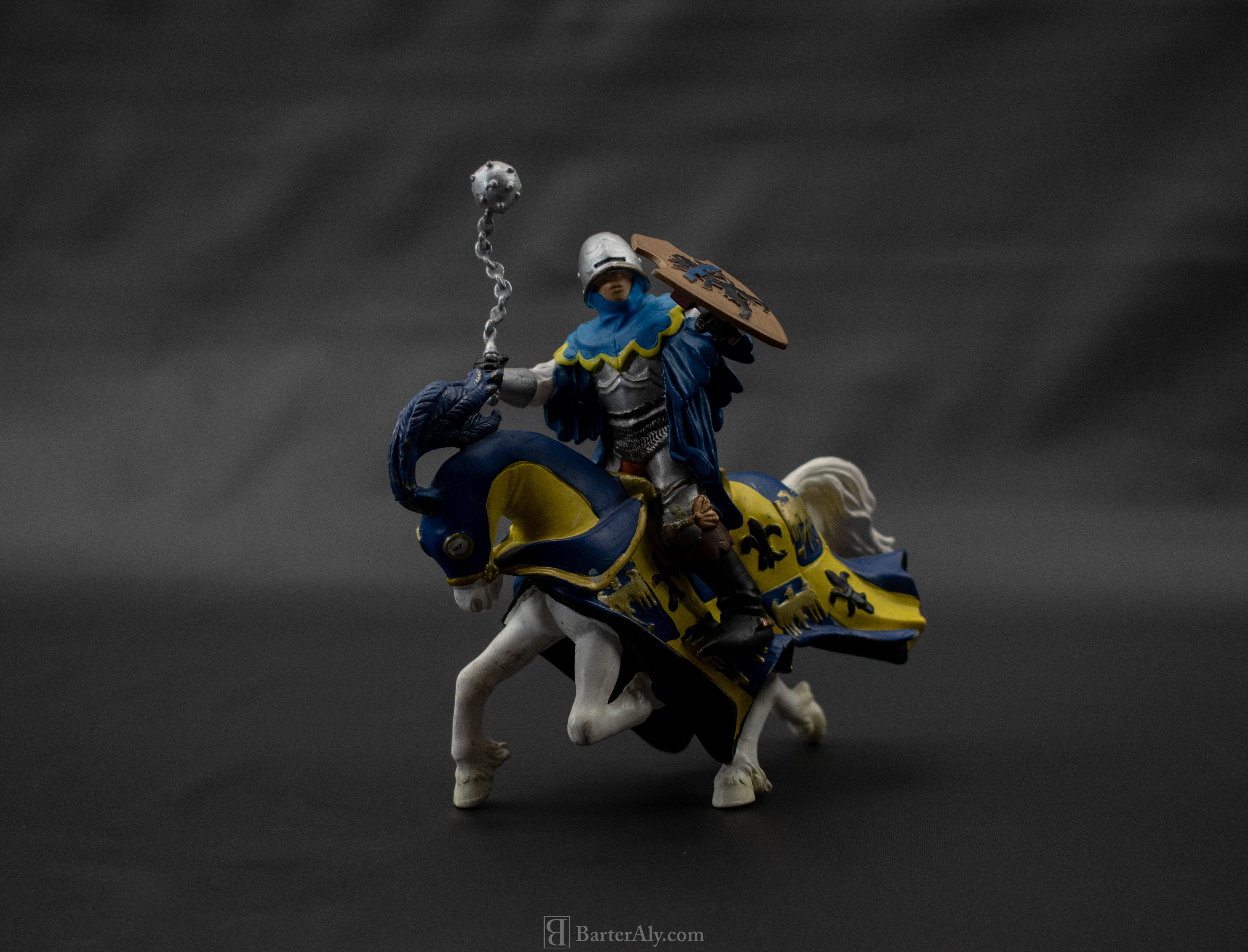 PAPO 2002 BLUE YELLOW Medieval Horse Figure w/ KNIGHT