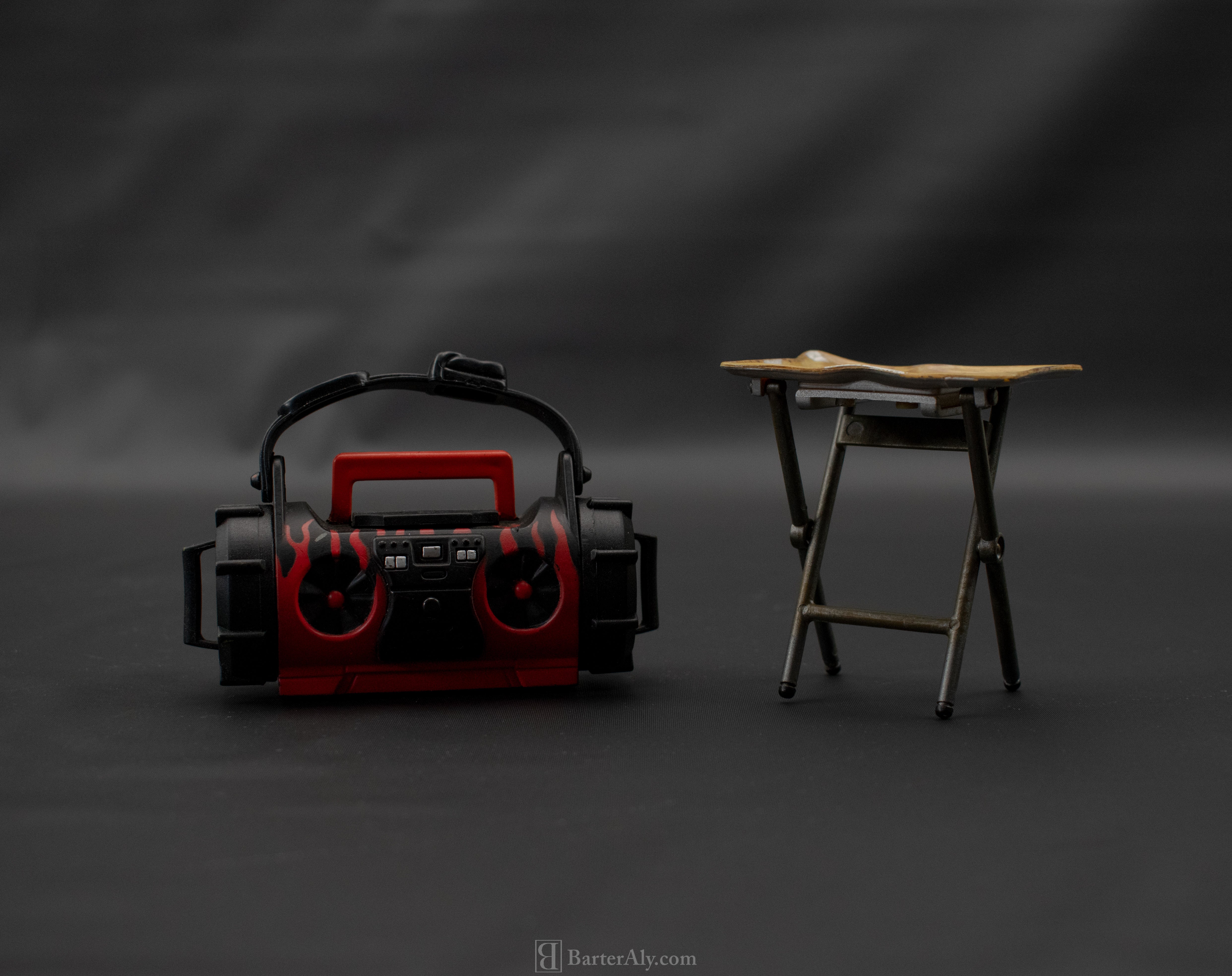 WWF Wrestling Action Figure Accessories Used Kanes Radio & Dinner Tray