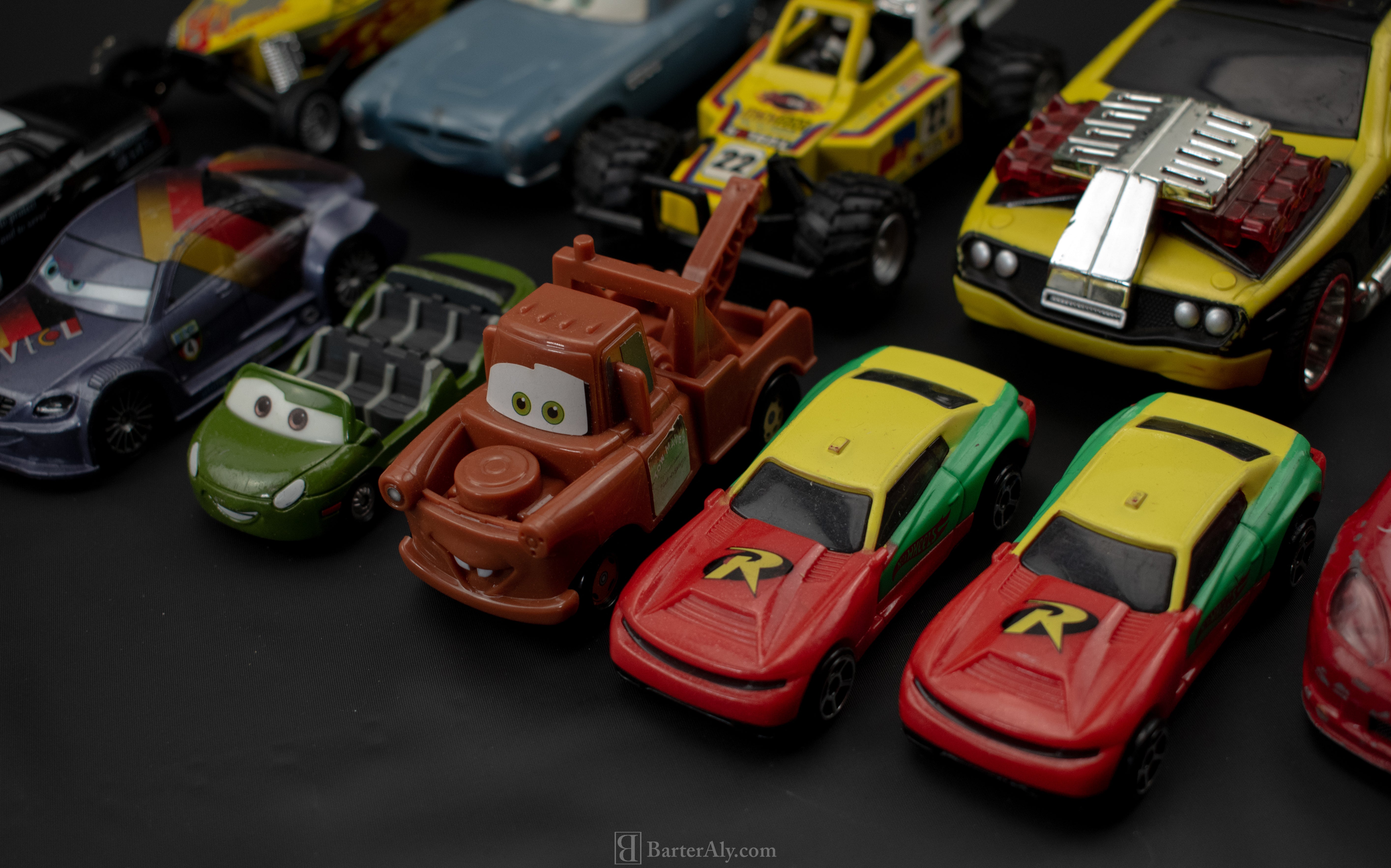 Mixed Toy Car Lot Used 11 Vehicles Die Cast Plastic Toy Cars