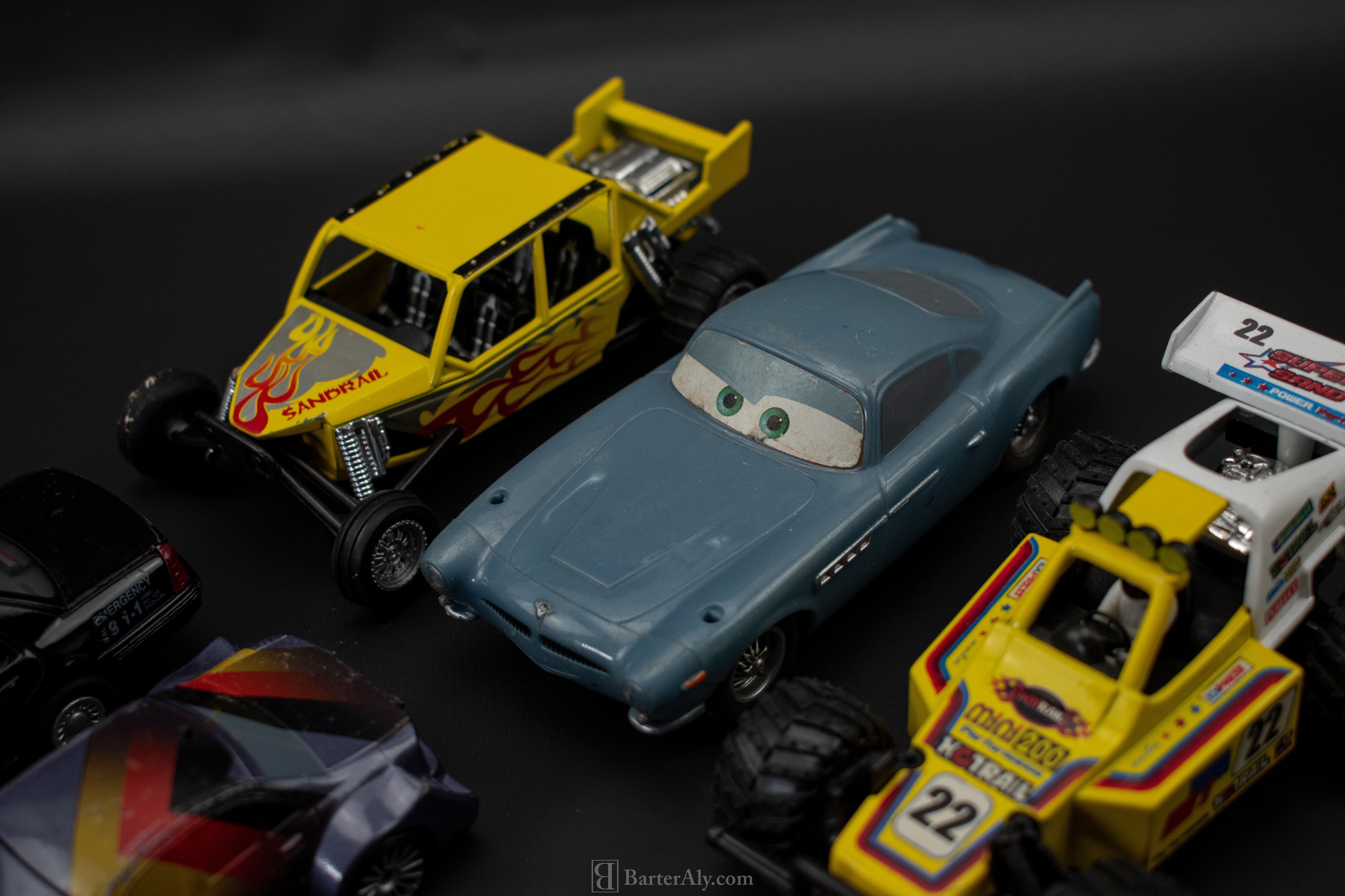 Mixed Toy Car Lot Used 11 Vehicles Die Cast Plastic Toy Cars