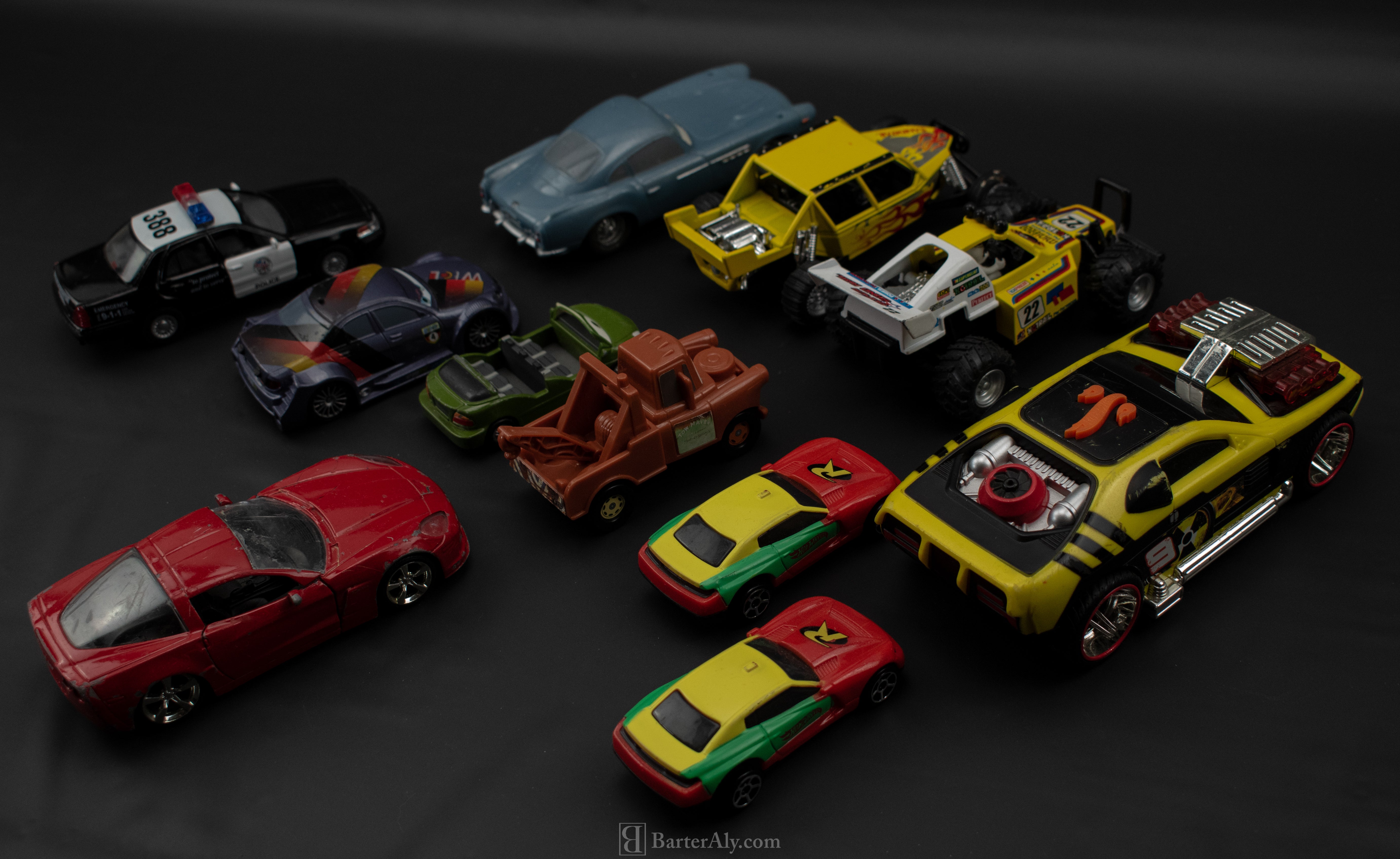 Mixed Toy Car Lot Used 11 Vehicles Die Cast Plastic Toy Cars