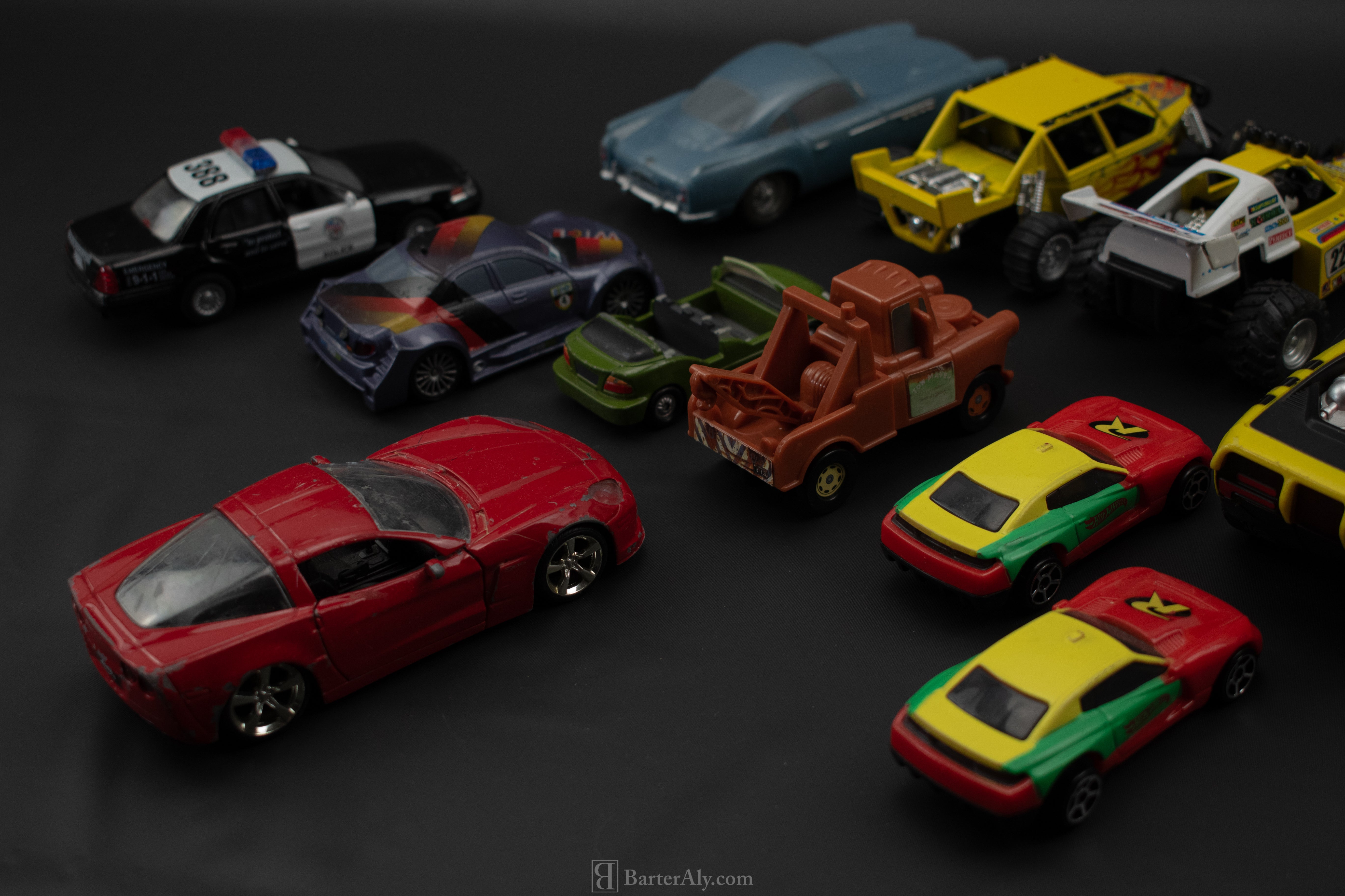 Mixed Toy Car Lot Used 11 Vehicles Die Cast Plastic Toy Cars