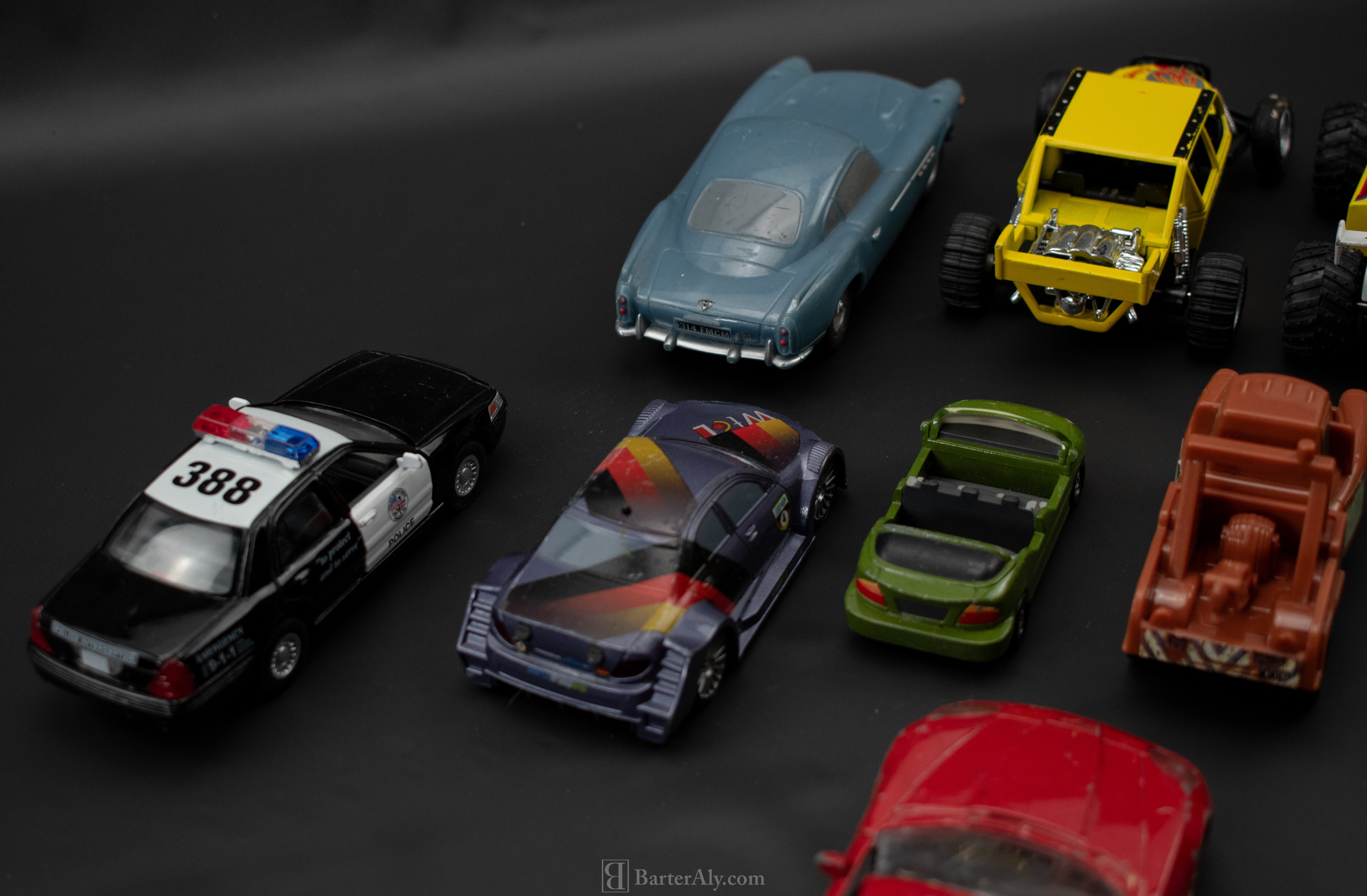 Mixed Toy Car Lot Used 11 Vehicles Die Cast Plastic Toy Cars