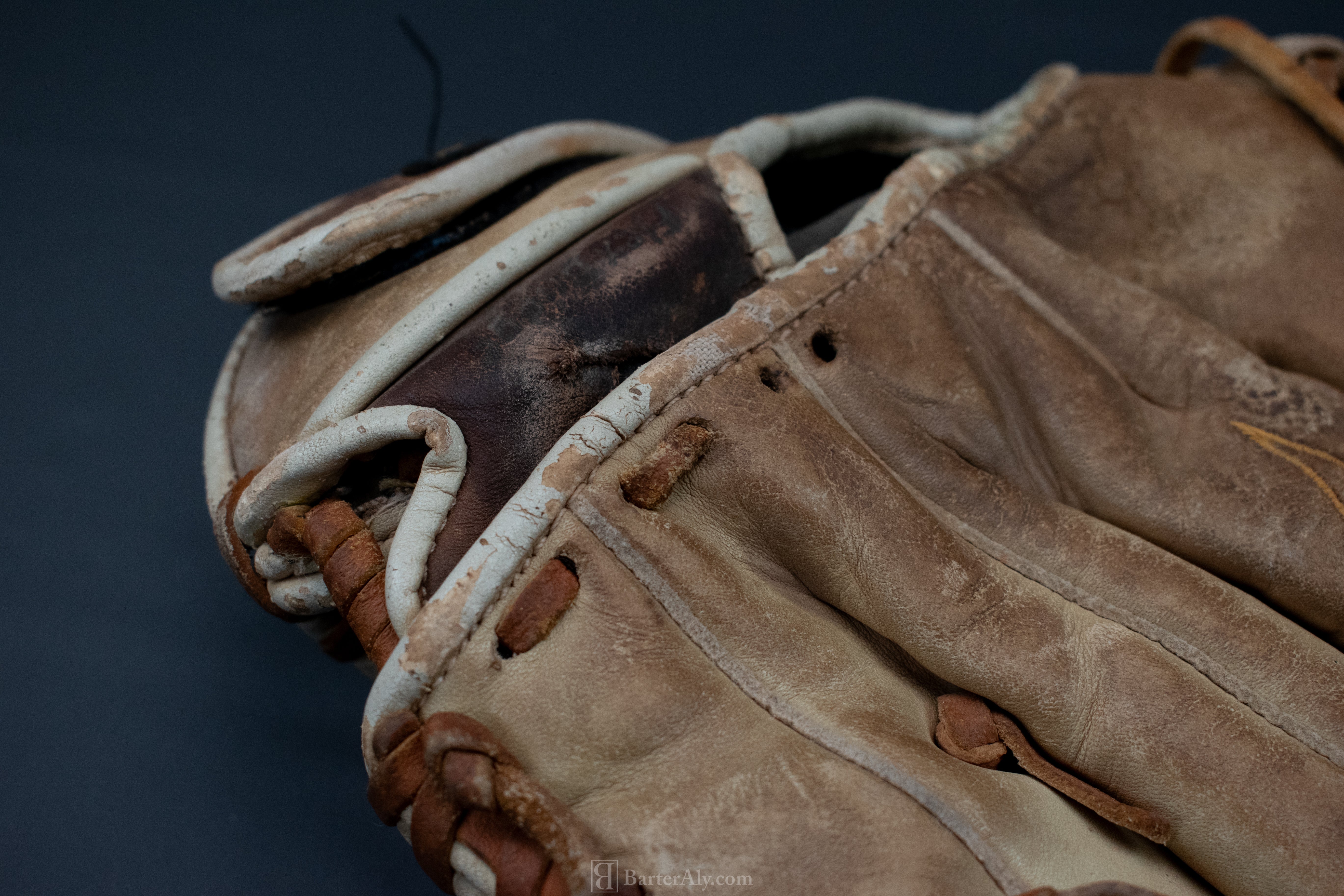 Mizuno Leather Baseball Glove Adult 12.5 Left Hand Brown GMVP 1250SFD1CR