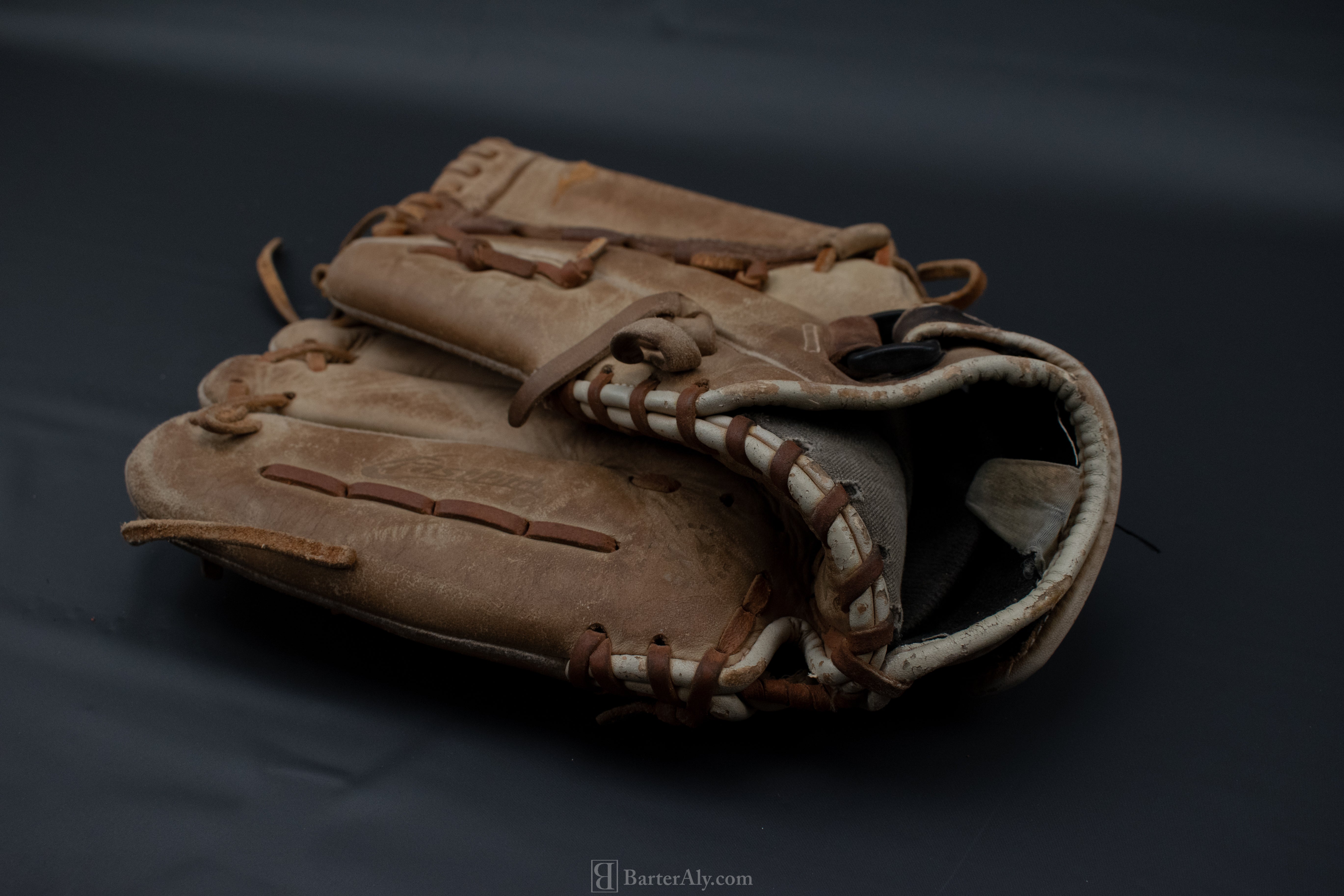 Mizuno Leather Baseball Glove Adult 12.5 Left Hand Brown GMVP 1250SFD1CR