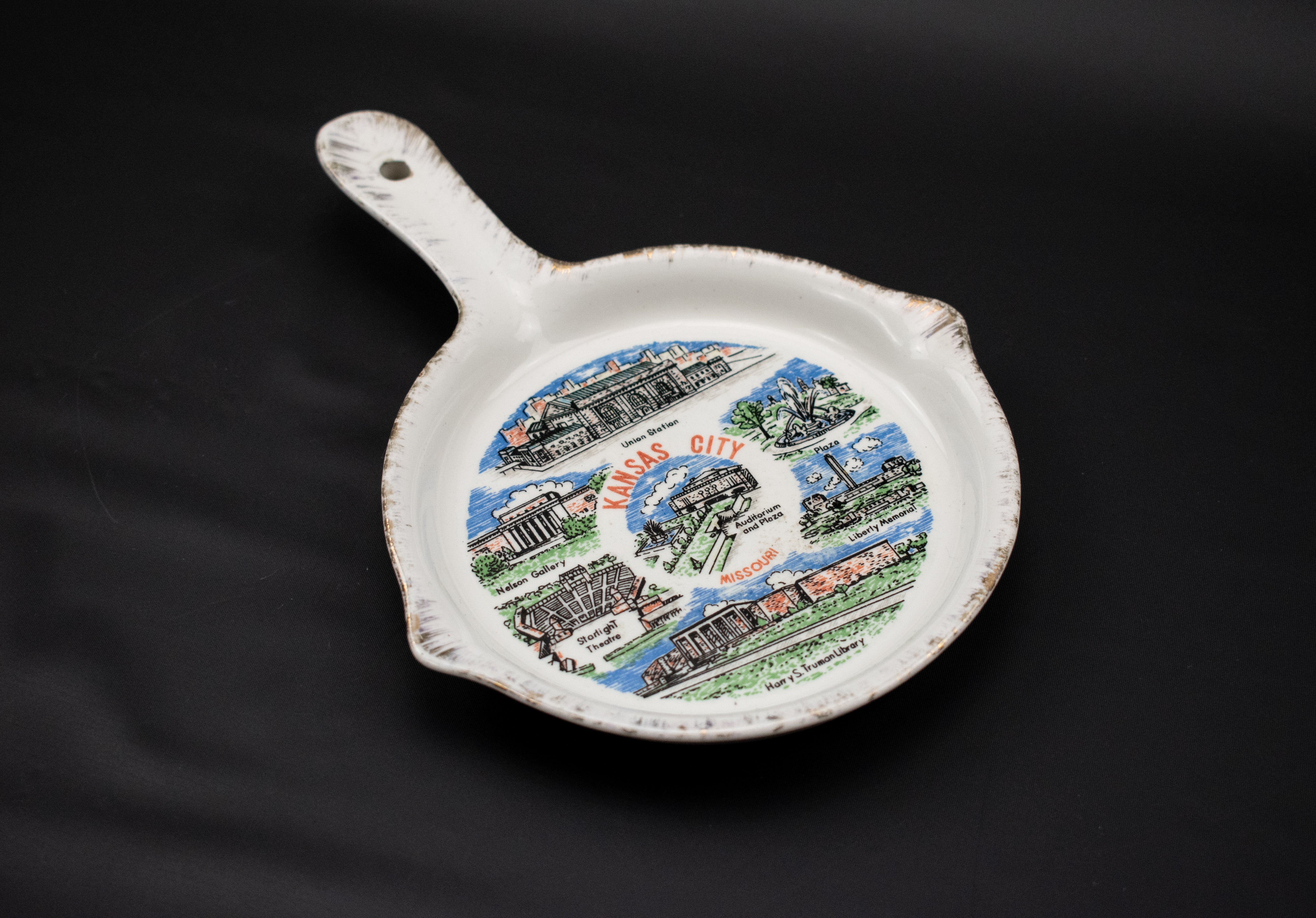 Kansas City Missouri State Collectible Frying Pan Souvenir White Mini Pan Used