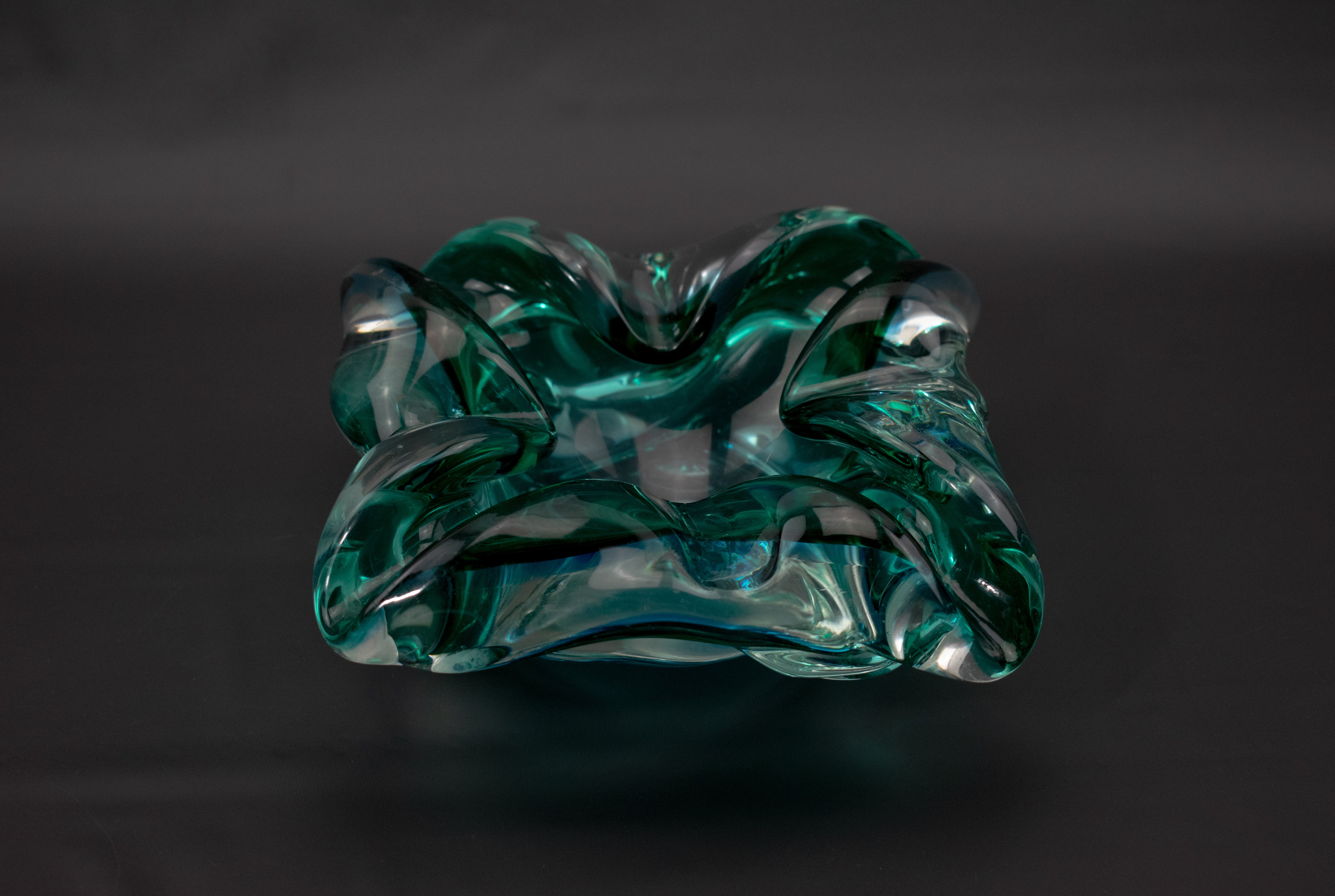 Large Ashtray Clear 4 Port Cigar Ash Bowl Green Blue Glass