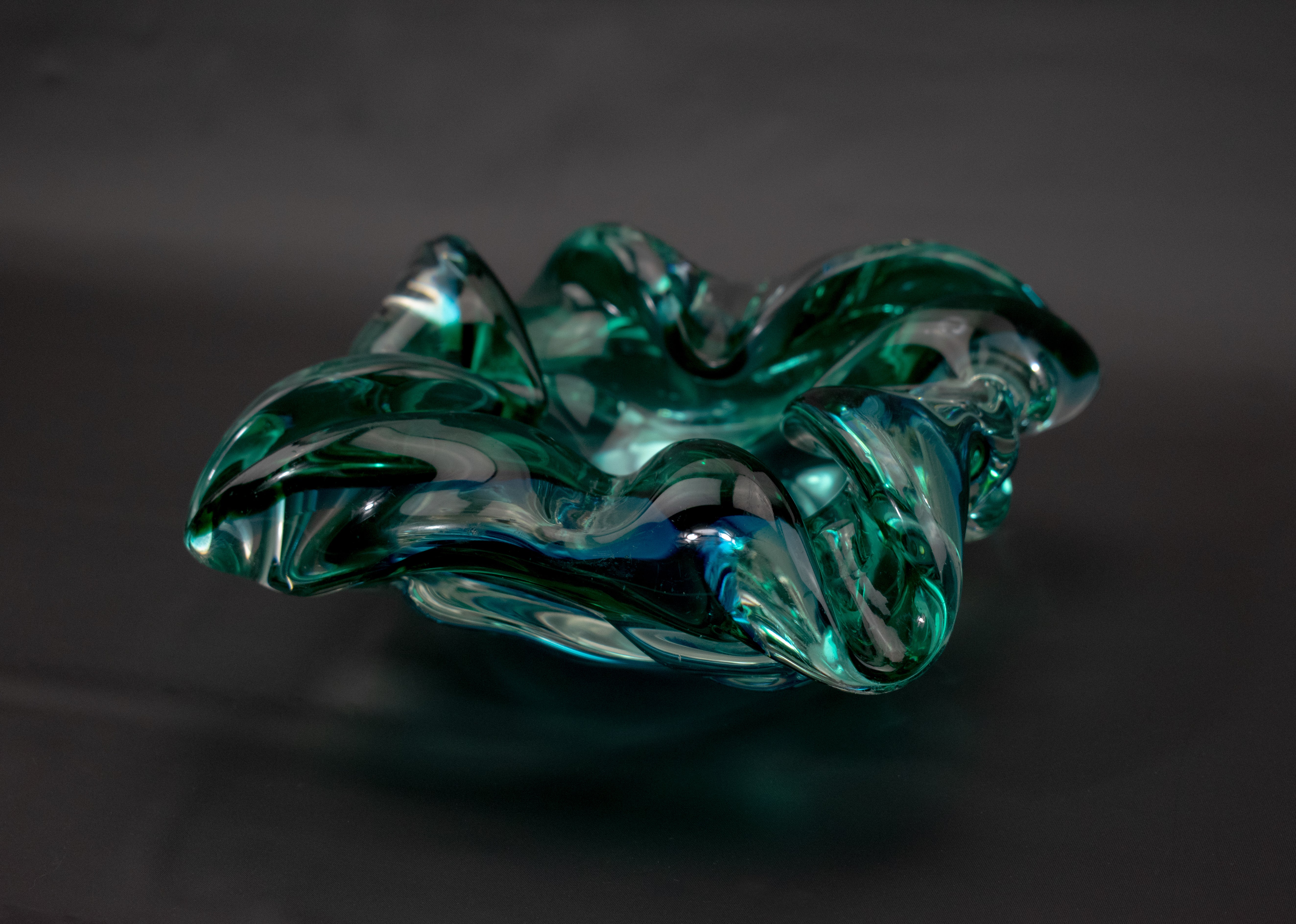 Large Ashtray Clear 4 Port Cigar Ash Bowl Green Blue Glass