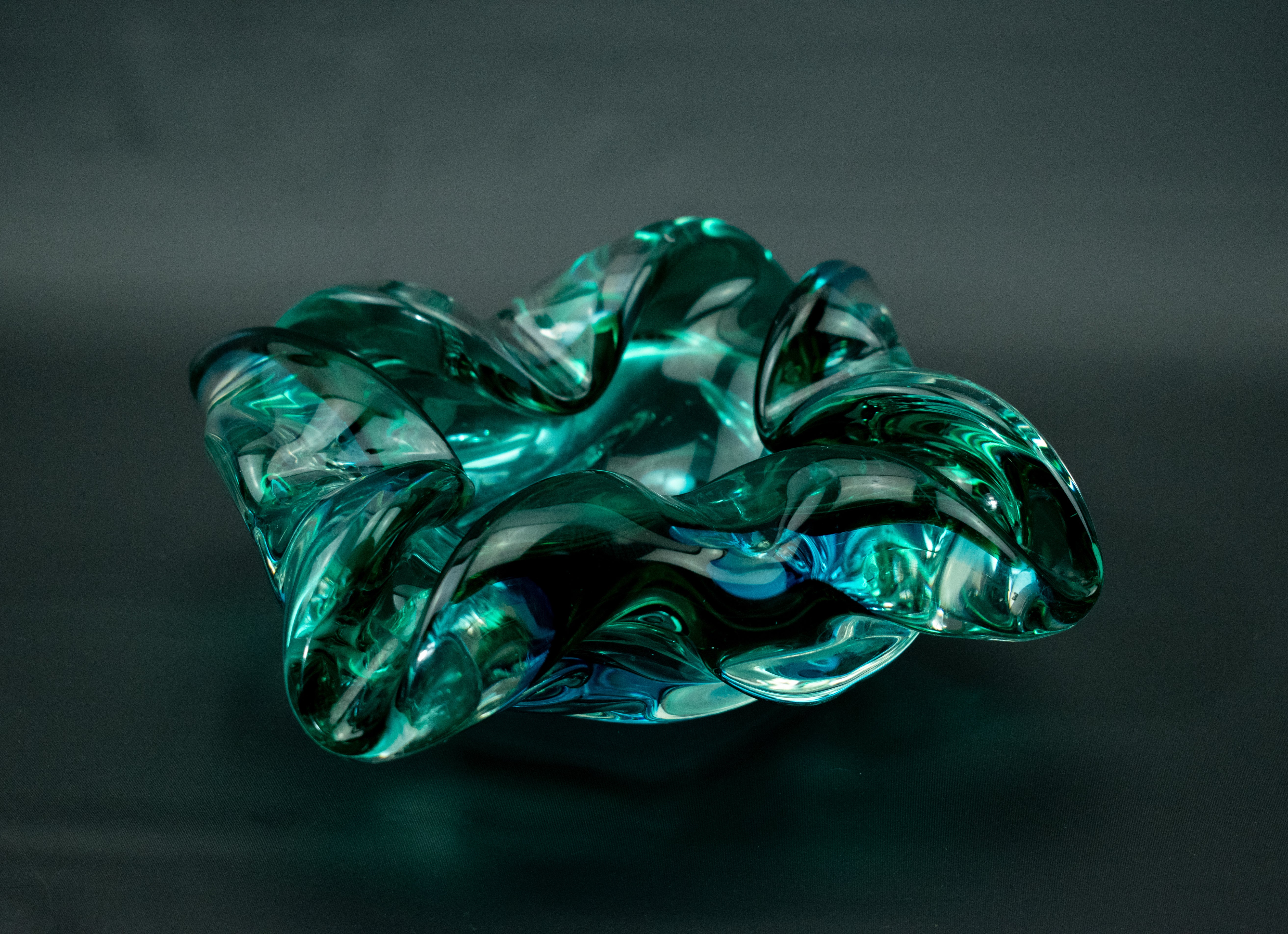 Large Ashtray Clear 4 Port Cigar Ash Bowl Green Blue Glass