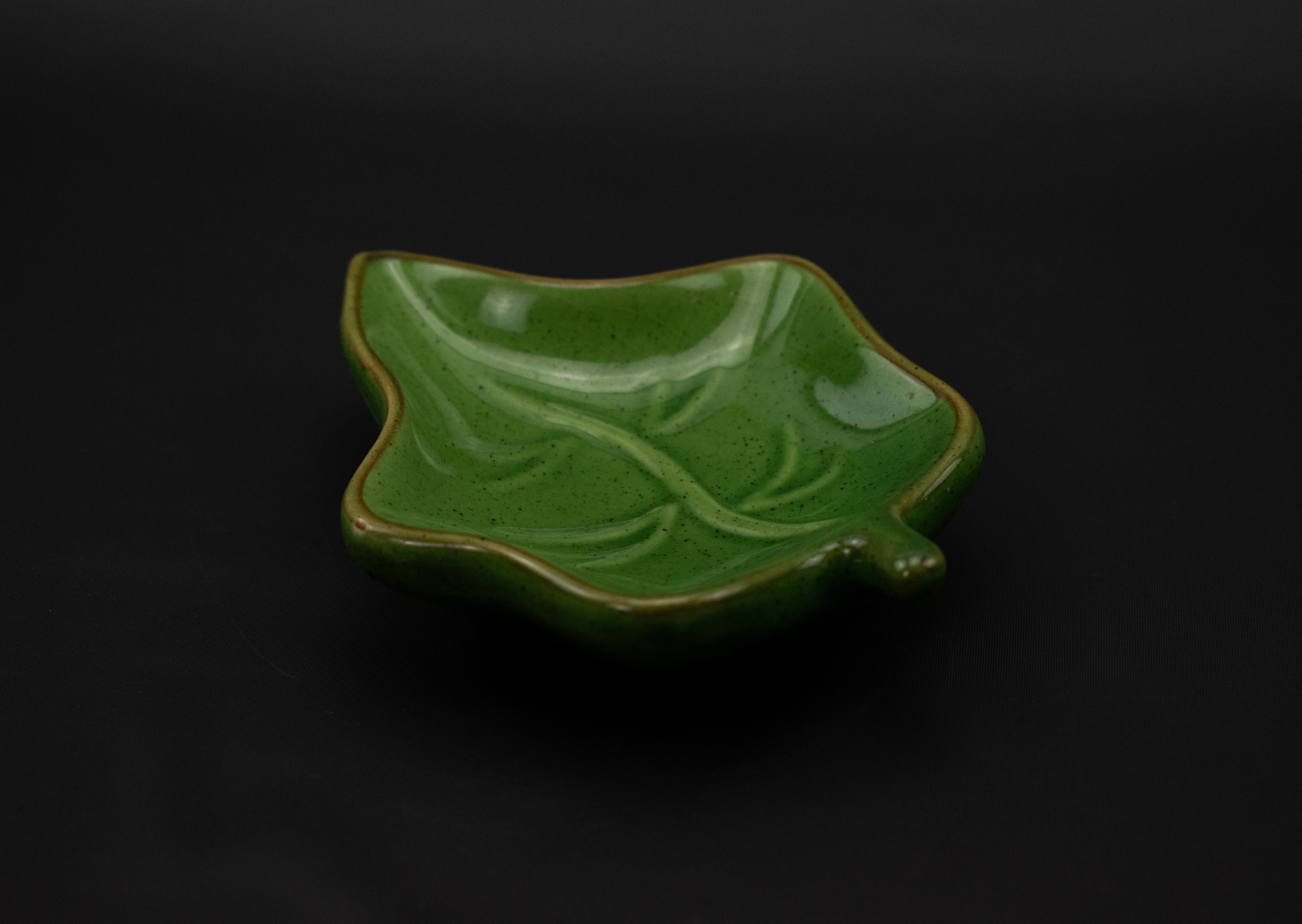 Vintage Leaf Ashtray Small 3 inch Used Green