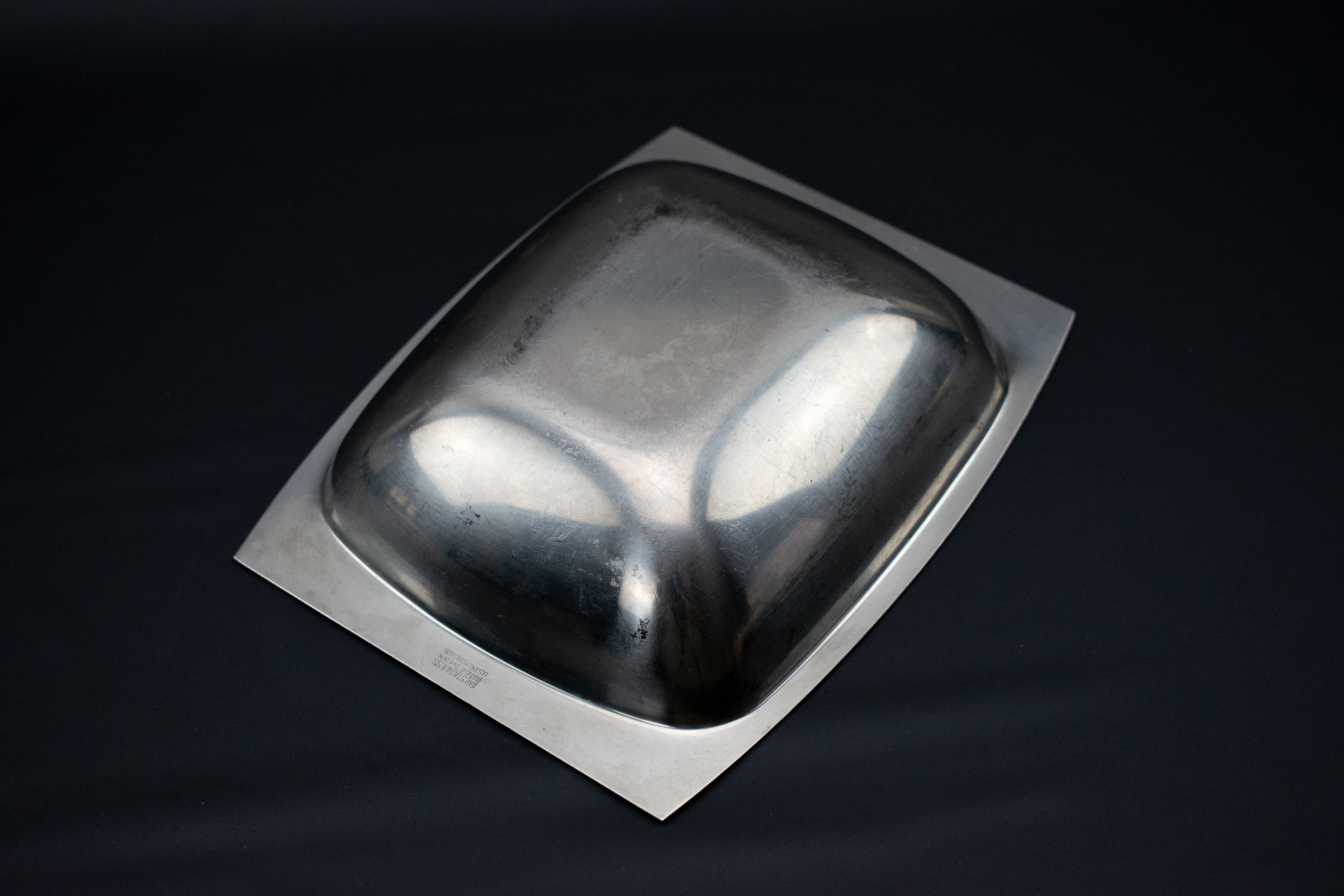 Metal Ash trays used set Vintage Ashtray