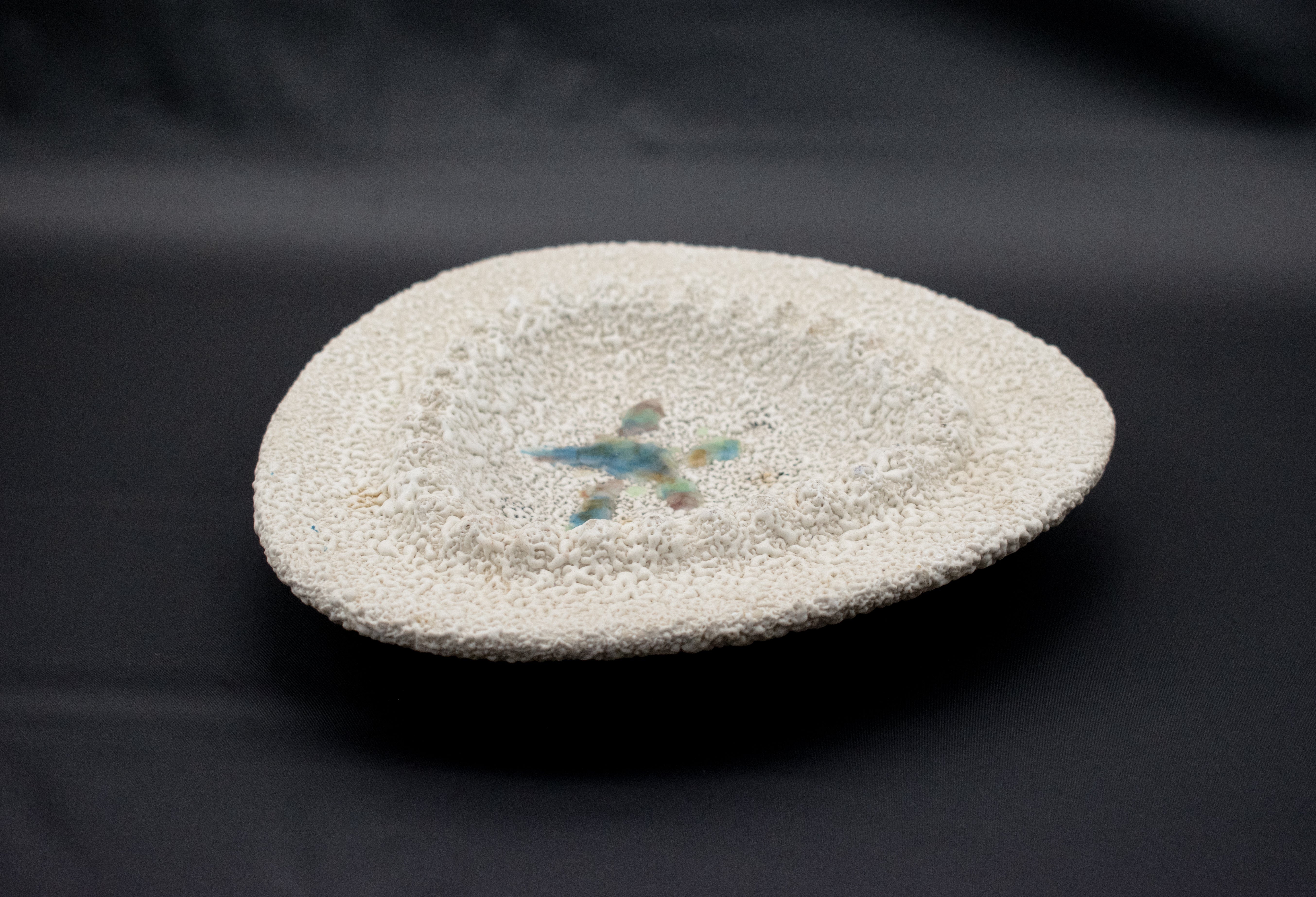 Table Beached Themed Ashtray Sea Beach Sand White Decorative Used 8 In