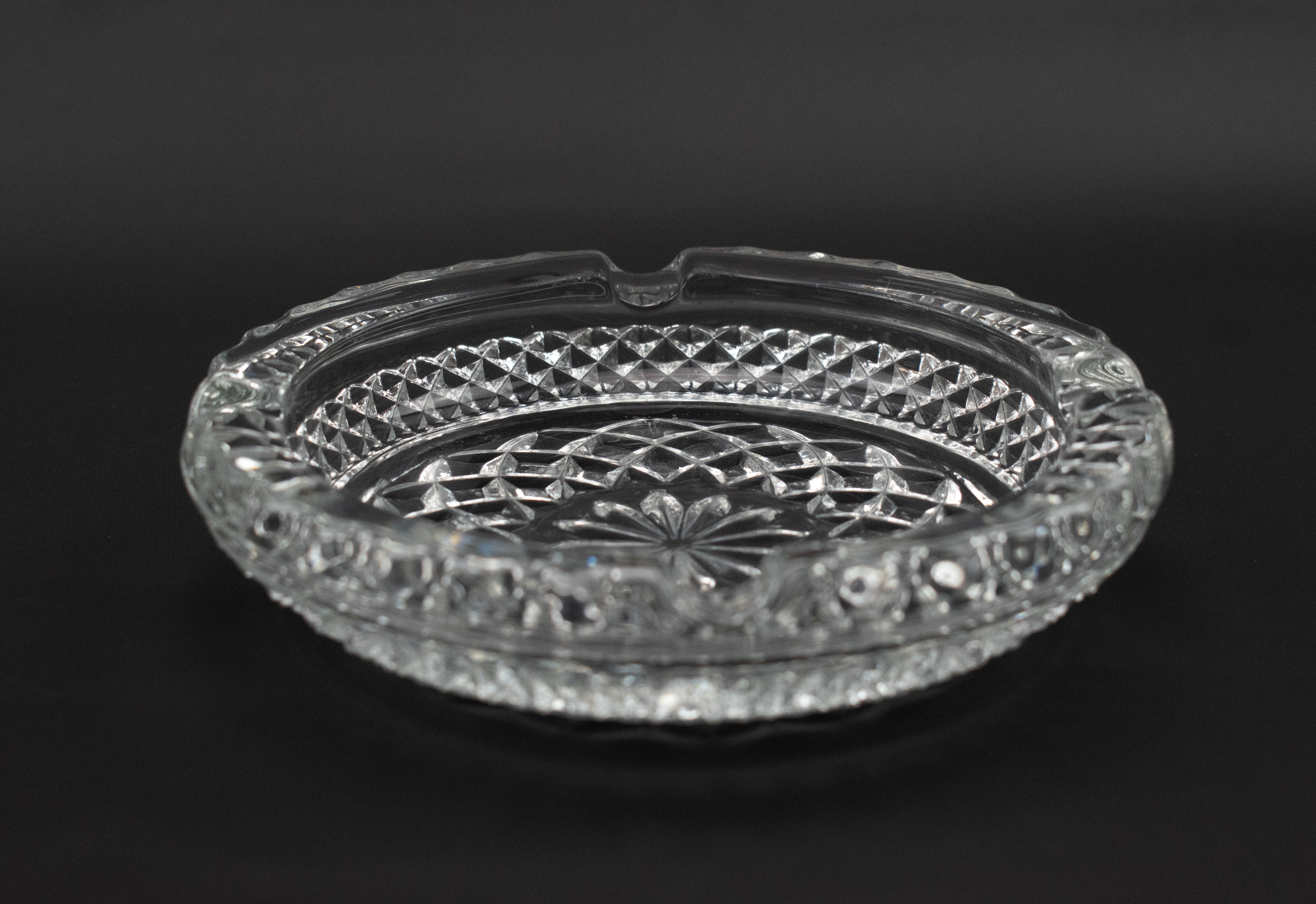 Ashtray Glass Clear Ash Bowl Smoking Used 5 Inch Crystal Decorative Vintage