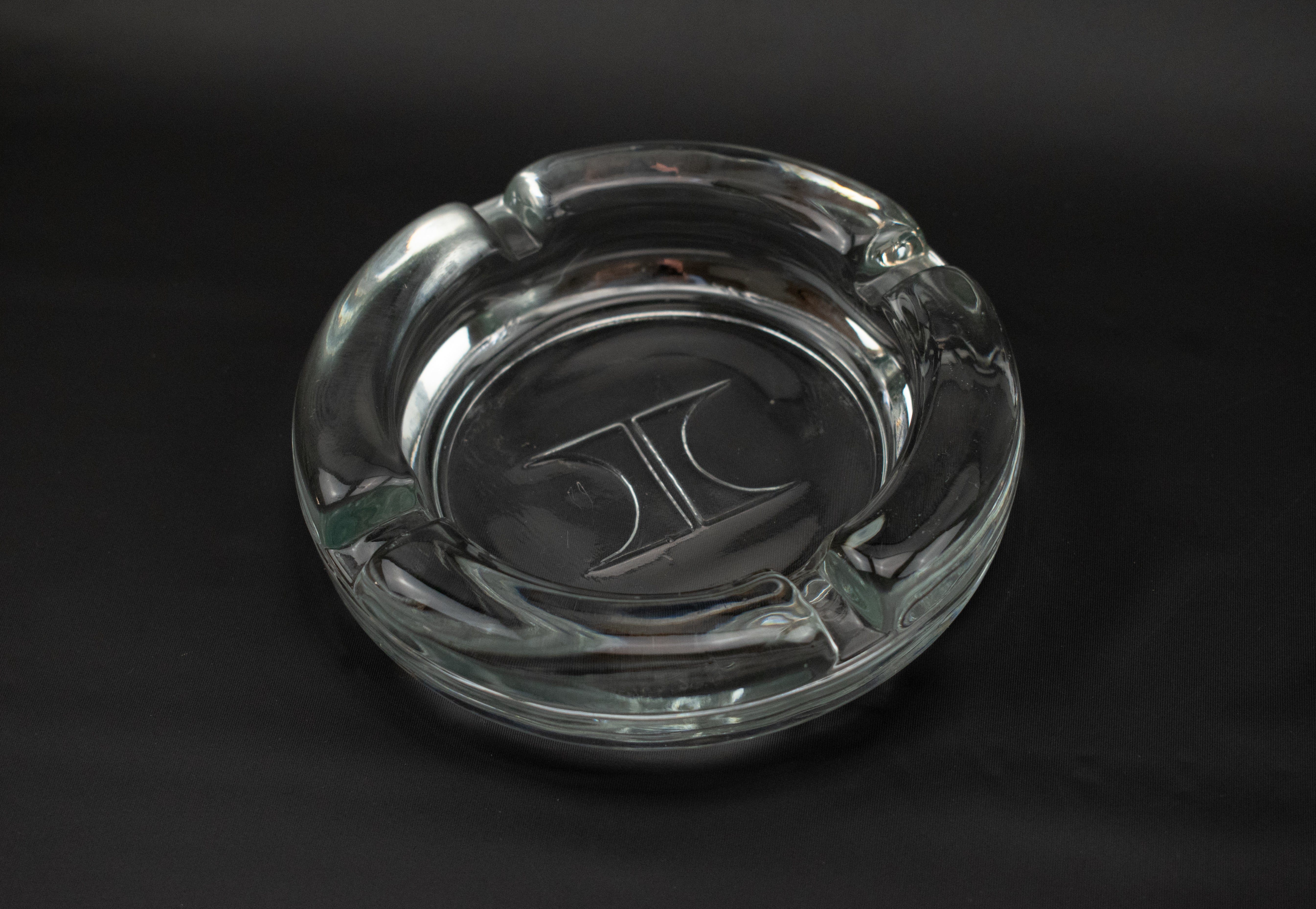 Vintage Ashtray Clear Glass Used Ashtray 4 inch circle