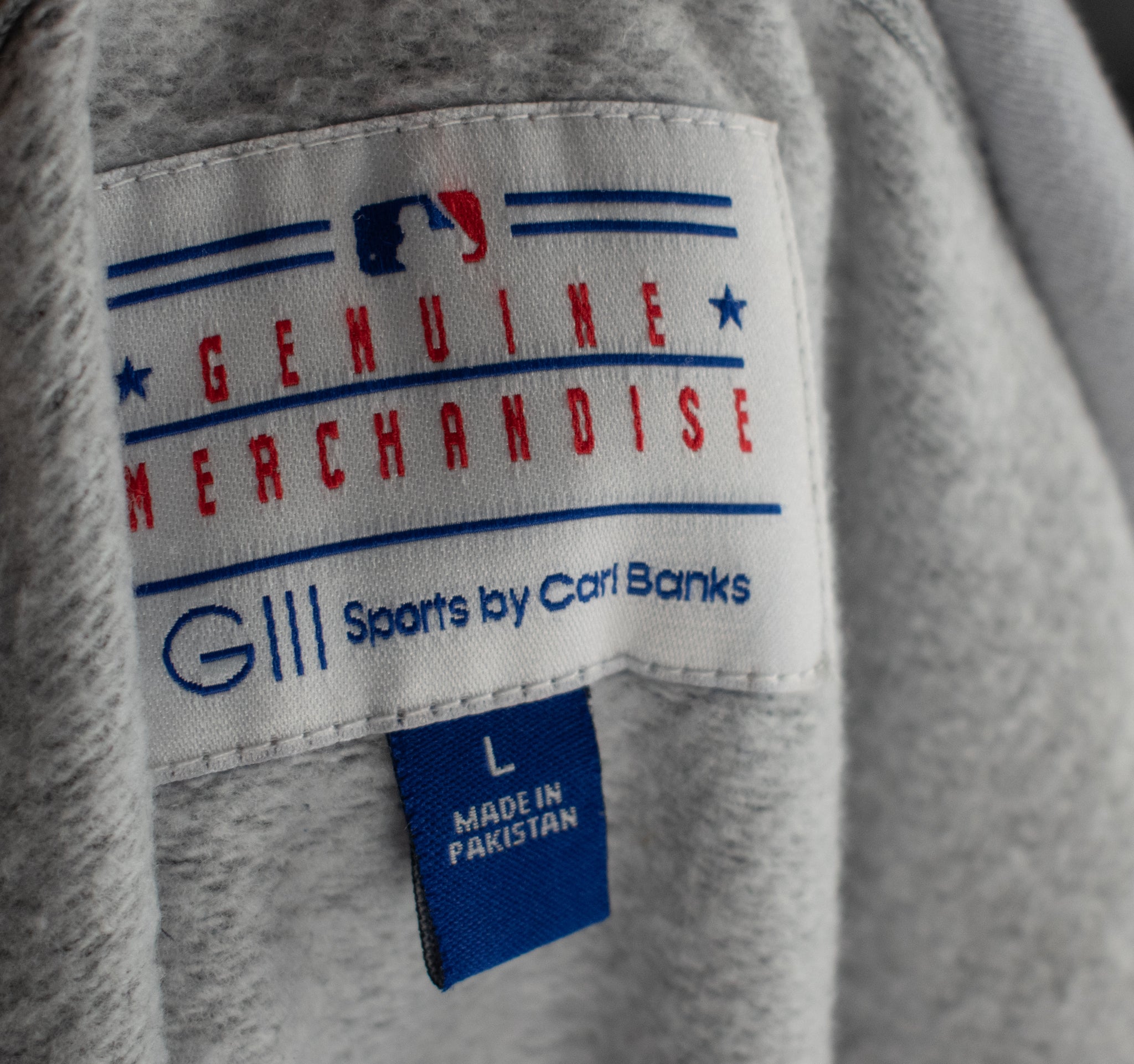 New York Yankees Cutoff Sweater Vest Blue Gray Hoodie Genuine Merchandise Large MLB