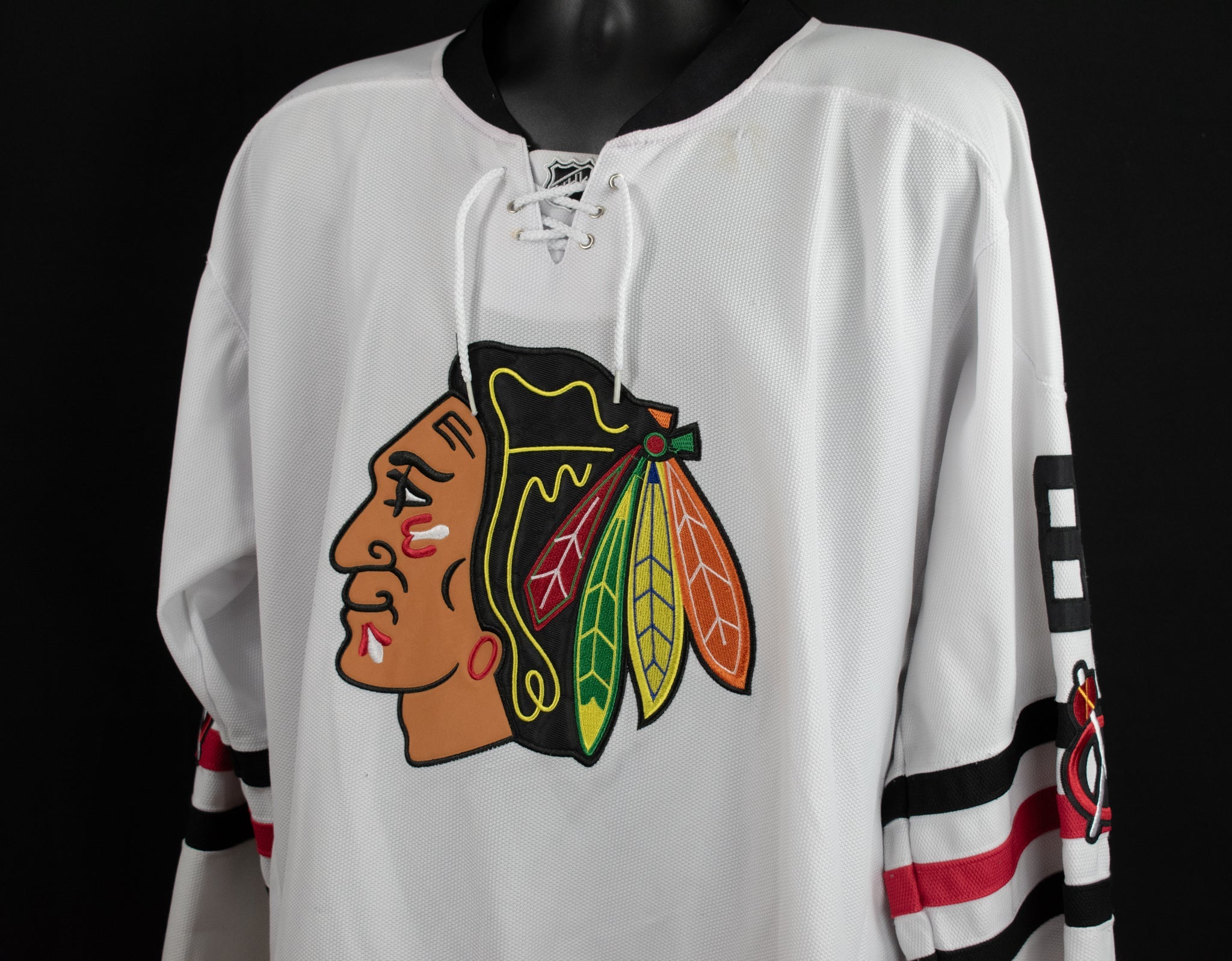 Chicago Black Hawks Patrick Kane 88 Winter Classics White Jersey 2015 Reebok Used