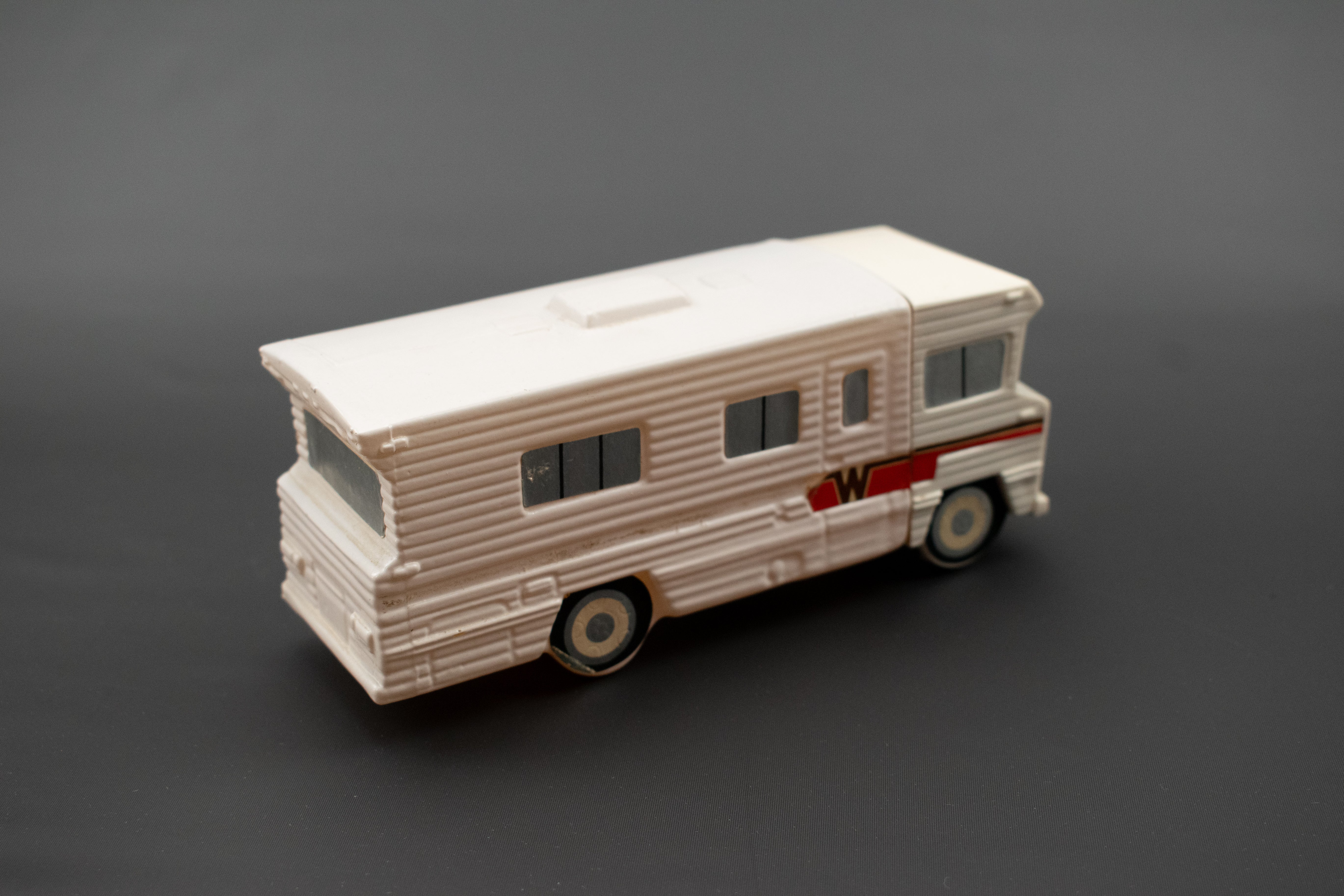 Avon Winnebago Motor Home Wild Country After Shave Used 5.FL Oz Bottle