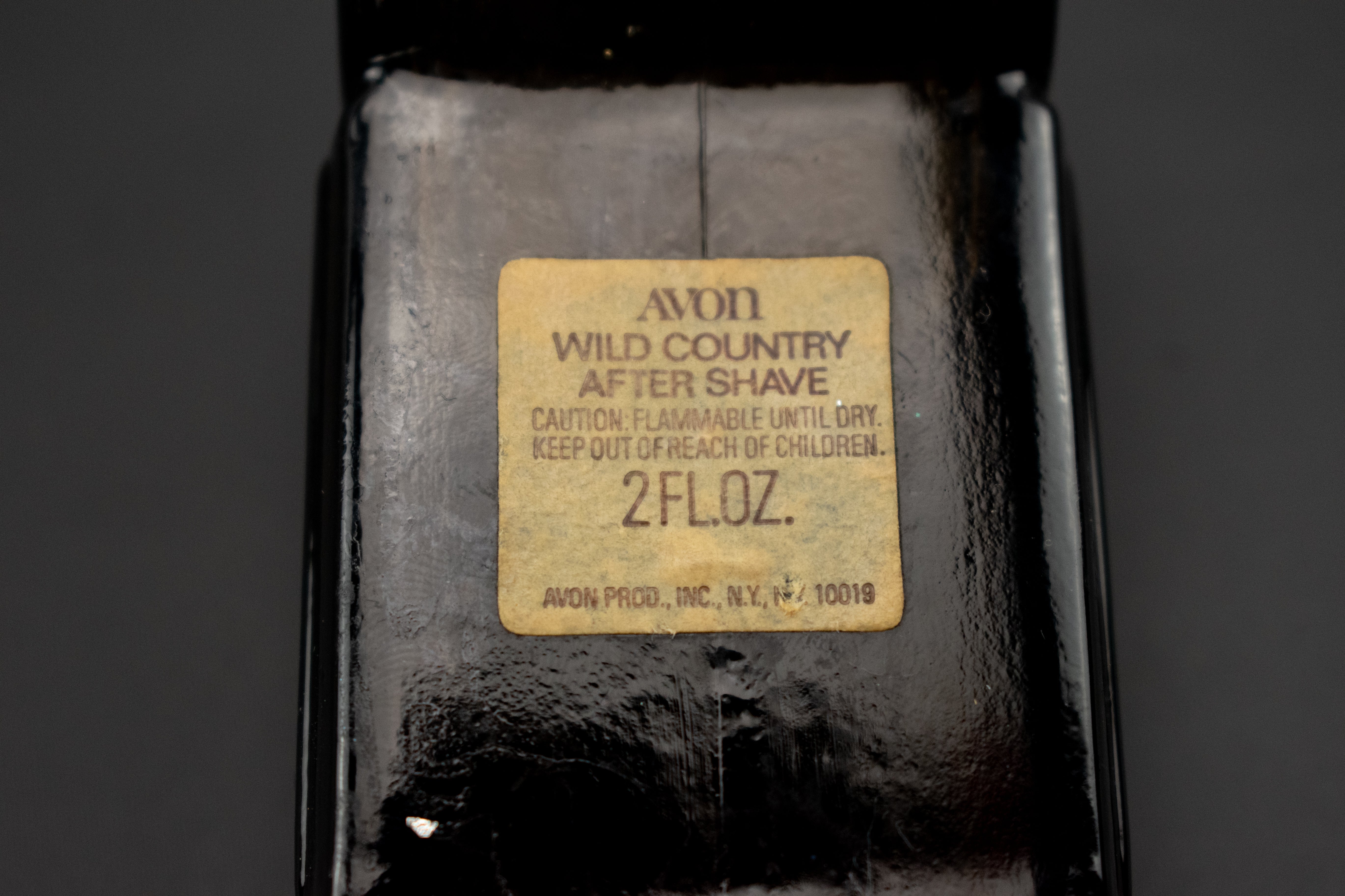 Avon 68 Porsche Wild Country aftershave used empty 2.FL Oz Decanter