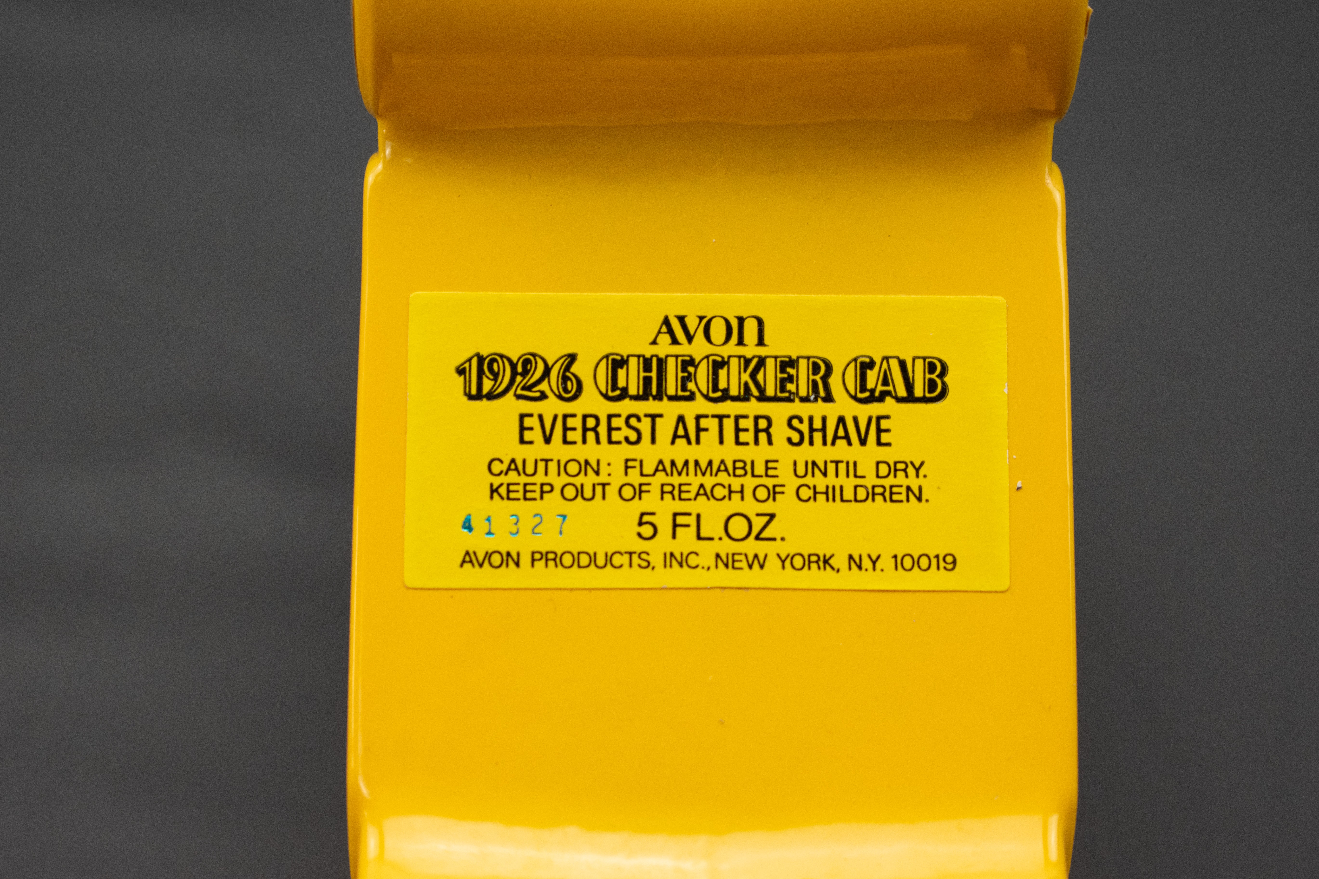 Avon 1926 Yellow Checker Cab Everest After Shave 5.FL OZ 41327 New York used