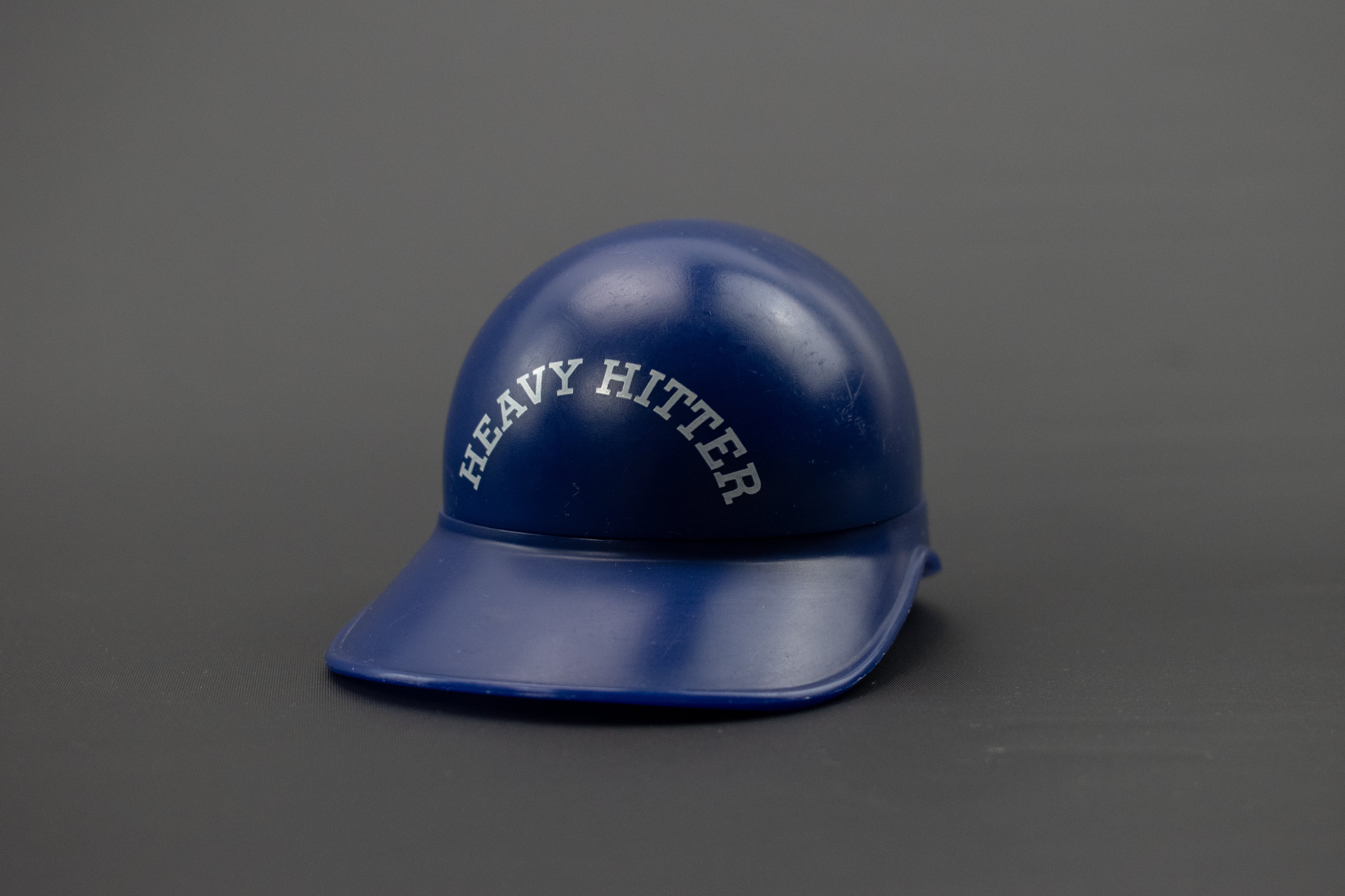 VTG 1978 AVON HEAVY HITTER NON TEAR SHAMPOO 4 FL OZ NEW IN BOX