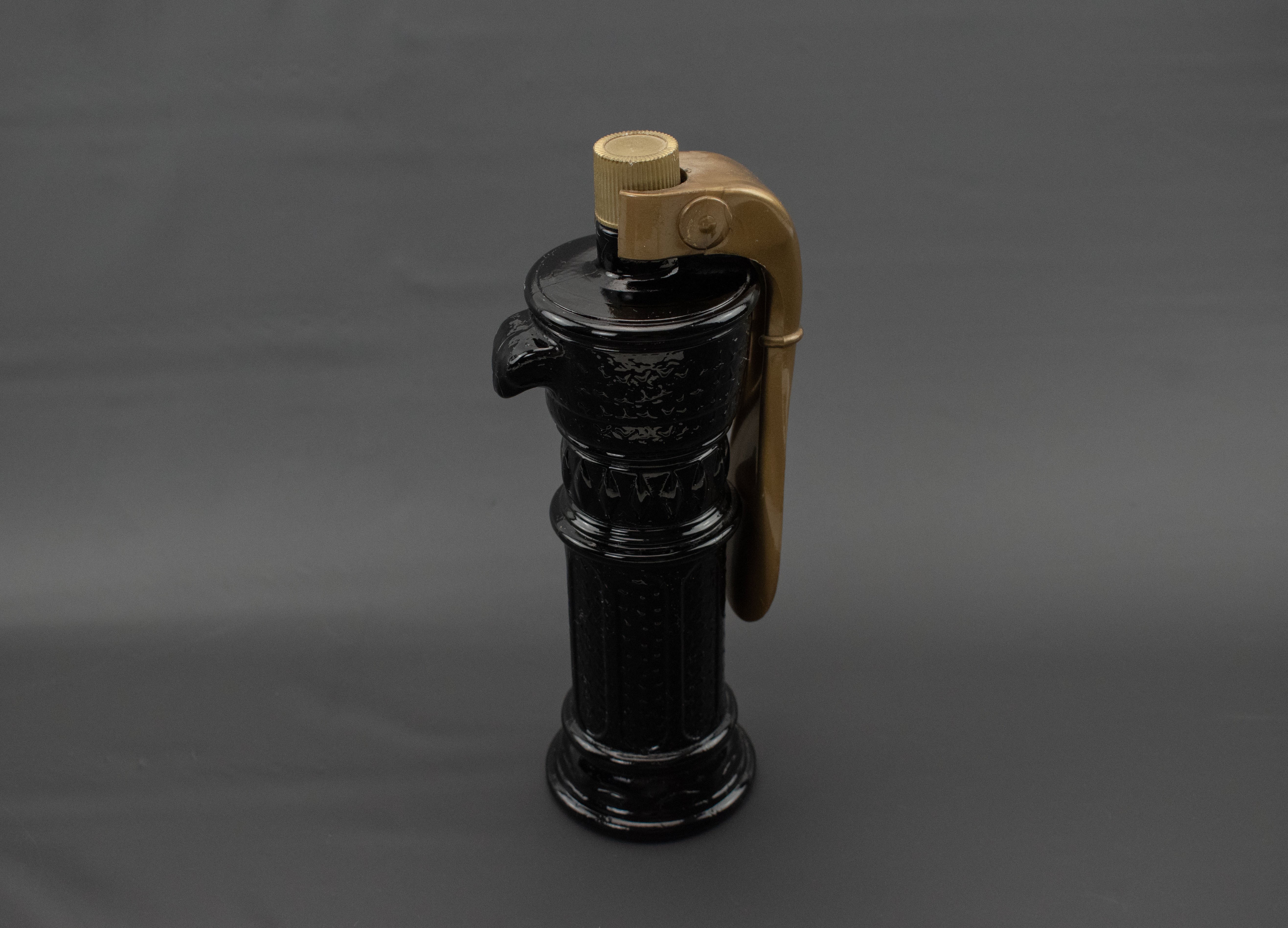AVON Decanter TOWN PUMP Black Glass Bottle Vintage Pump (1968)