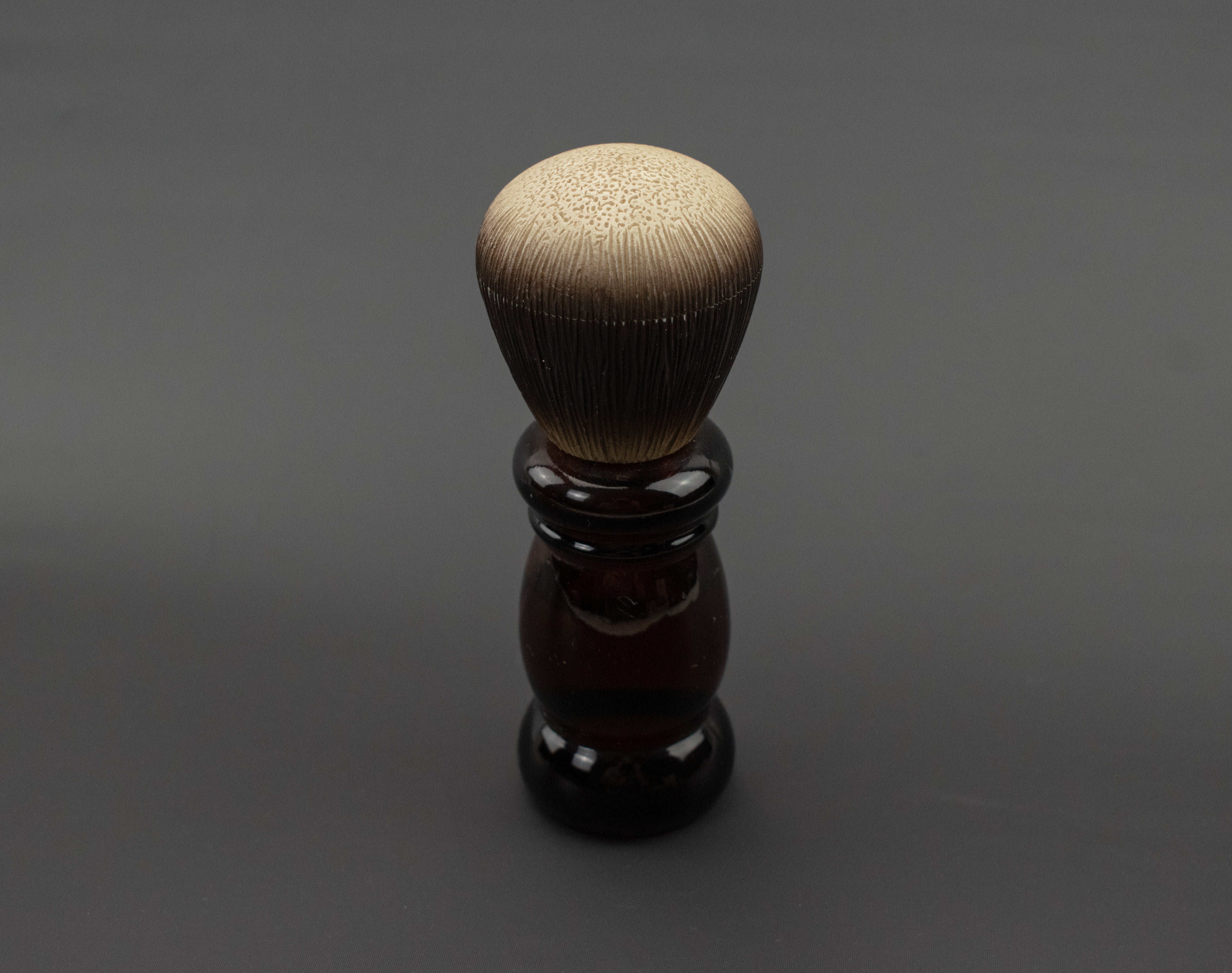 Avon Bottle Glass Brush Brown Barber Shop Decanter Shaving Brush