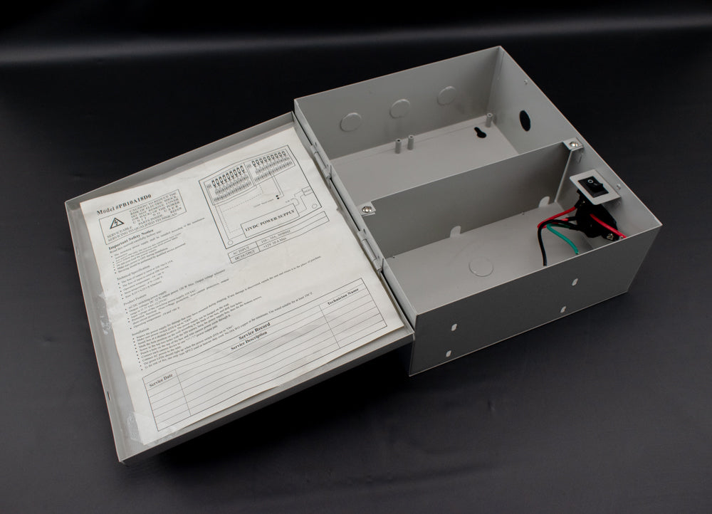 Power Box 18 Ch Channel 12V DC 10 A Power Supply Switch Box CCTV DVR Security Camera