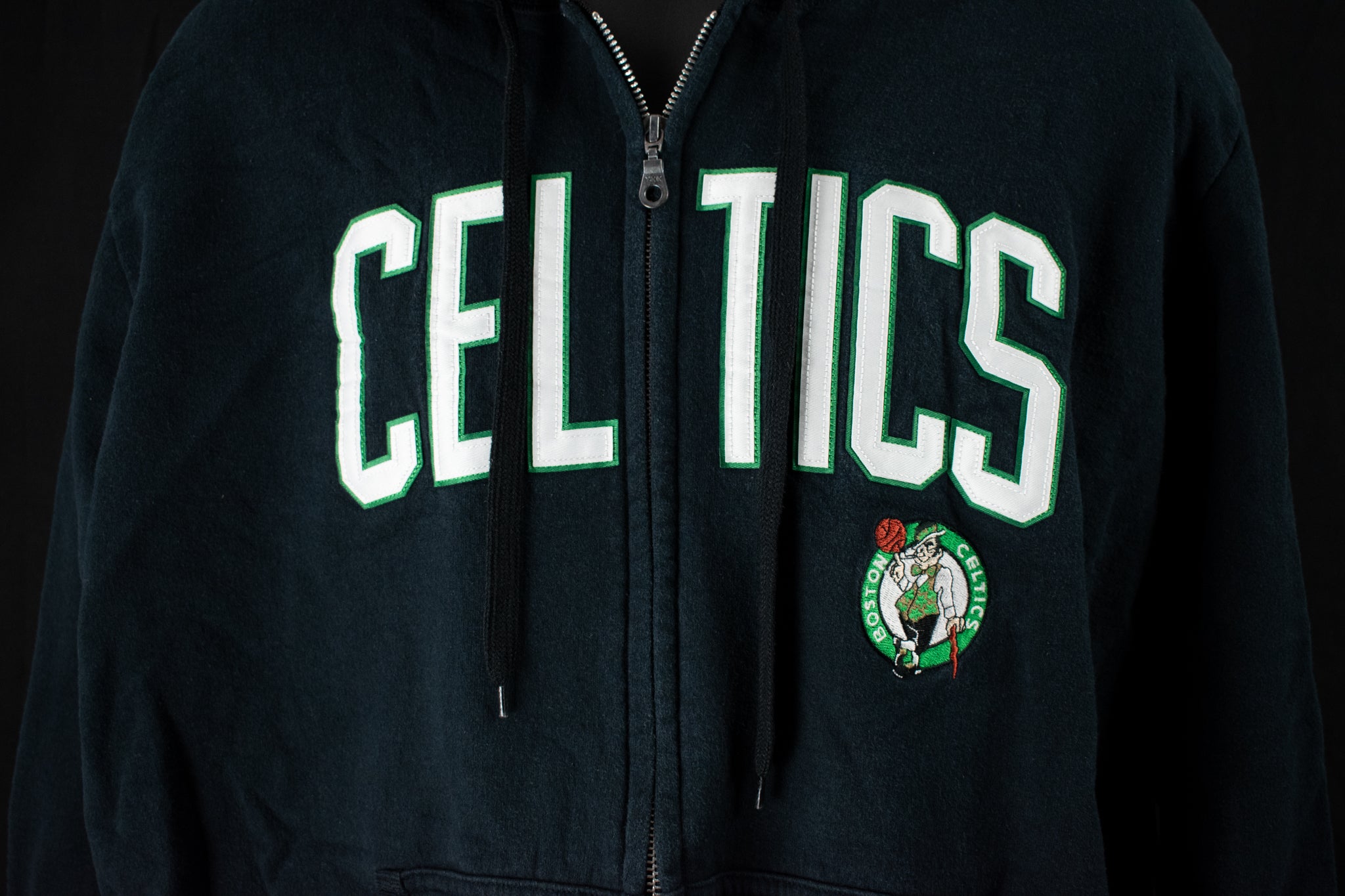 Boston Celtics NBA Basketball Womens XL Sweatshirt Dark Blue Zip Up Hoodie Authentic