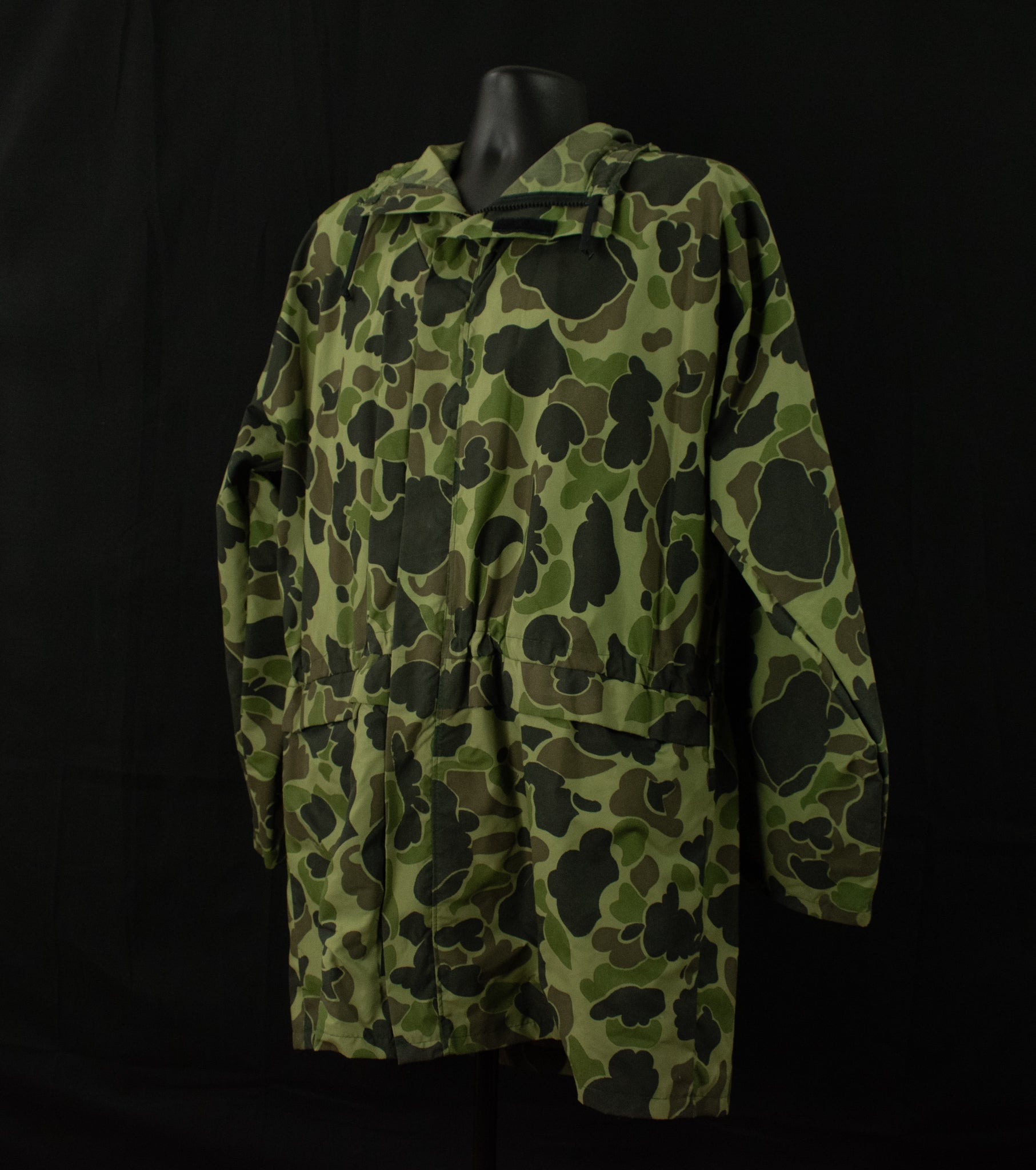 Vintage Frostline Kit Green Rain Jacket Long Hooded Coat Used Military Camo Green Medium