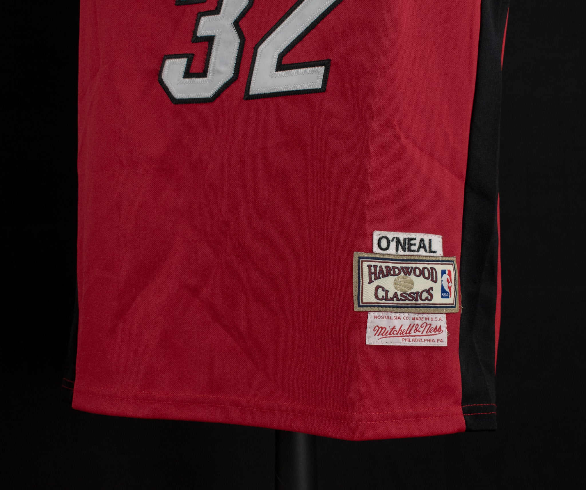 Shaquille O'Neal Mitchell and Ness Jersey Heat 32 Hardwood Classics Large Kids Basketball NBA