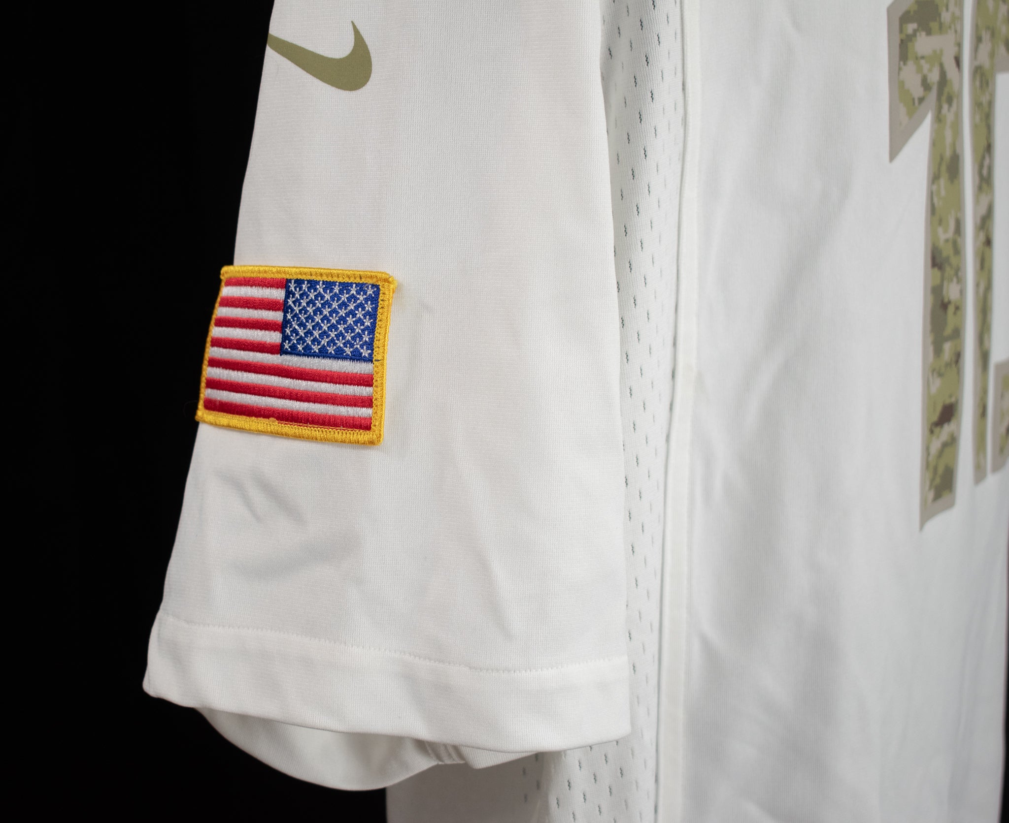 Washington NFL Football Jersey XL Nike on Field 10 Griffin III Military Service White