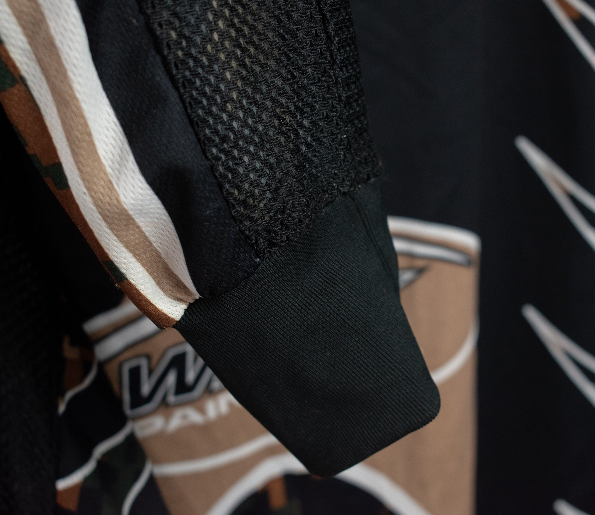Wrek Paintball Camo Mens Adult Paintball Jersey Used X-Large