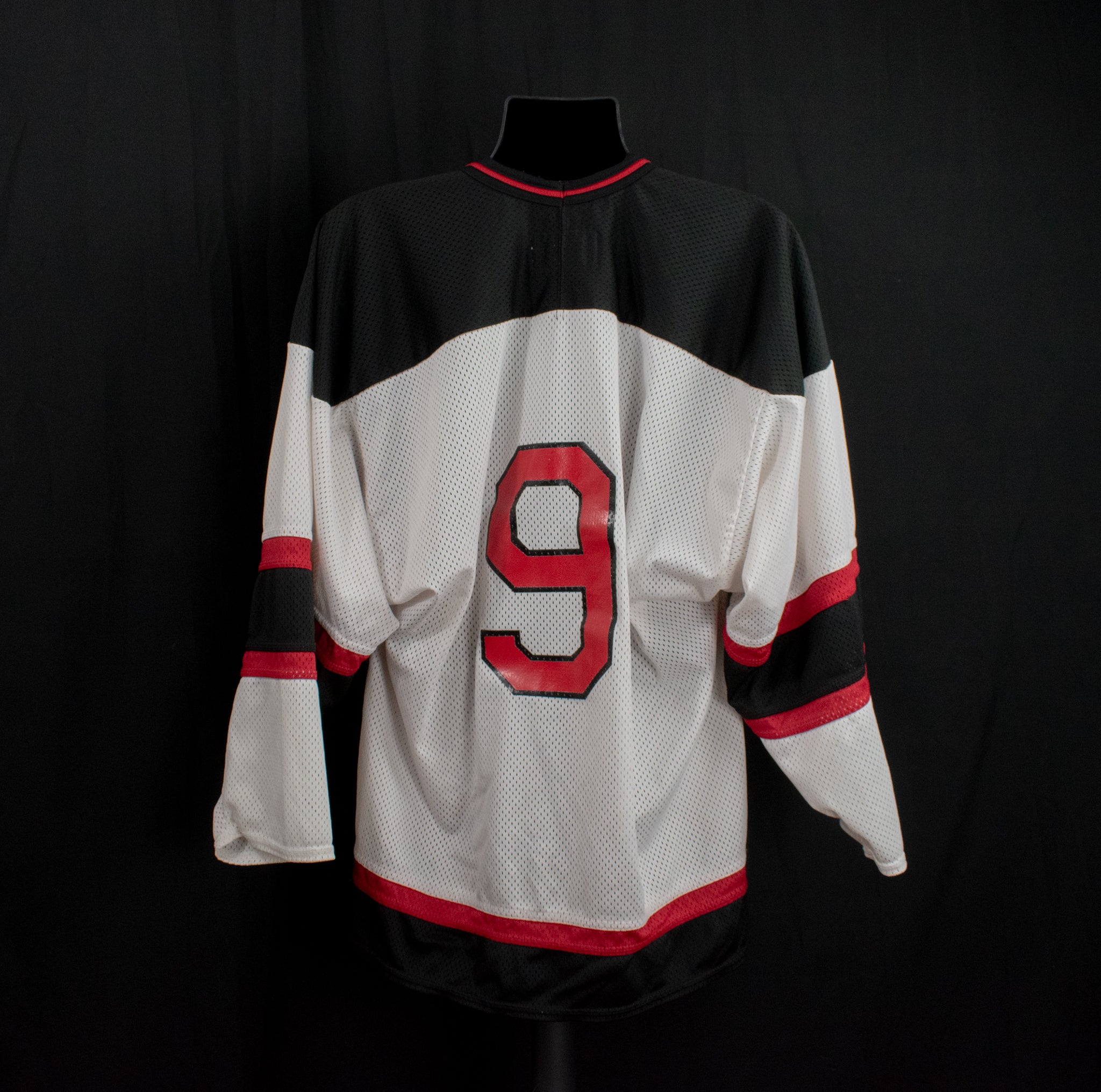 Saint Ortiz Devils Hockey Jersey Large 9 White Red Black Used Adult Mens Vintage Hockey