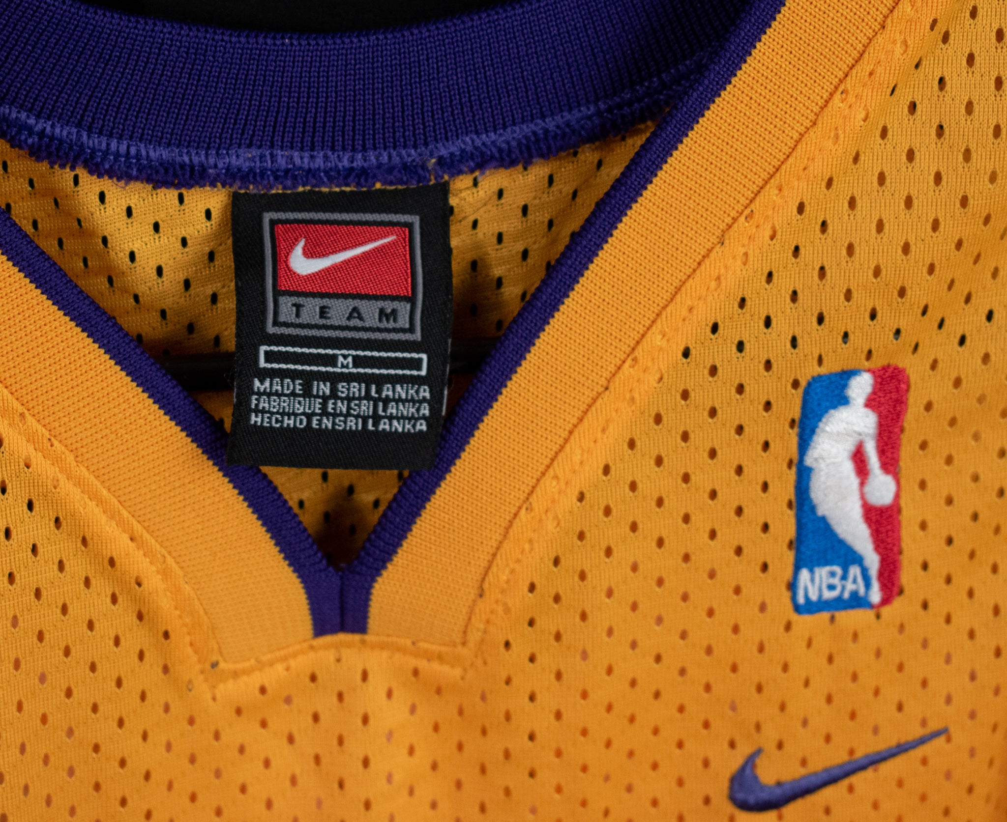 Kobe Bryant LA Lakers Jersey Nike NBA Basketball Medium Kids Youth #8 Yellow