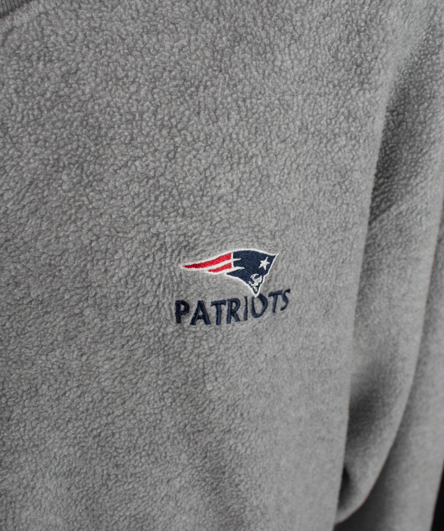 New England Patriots XL Pullover Sweater NFL Football Sweatshirt Gray