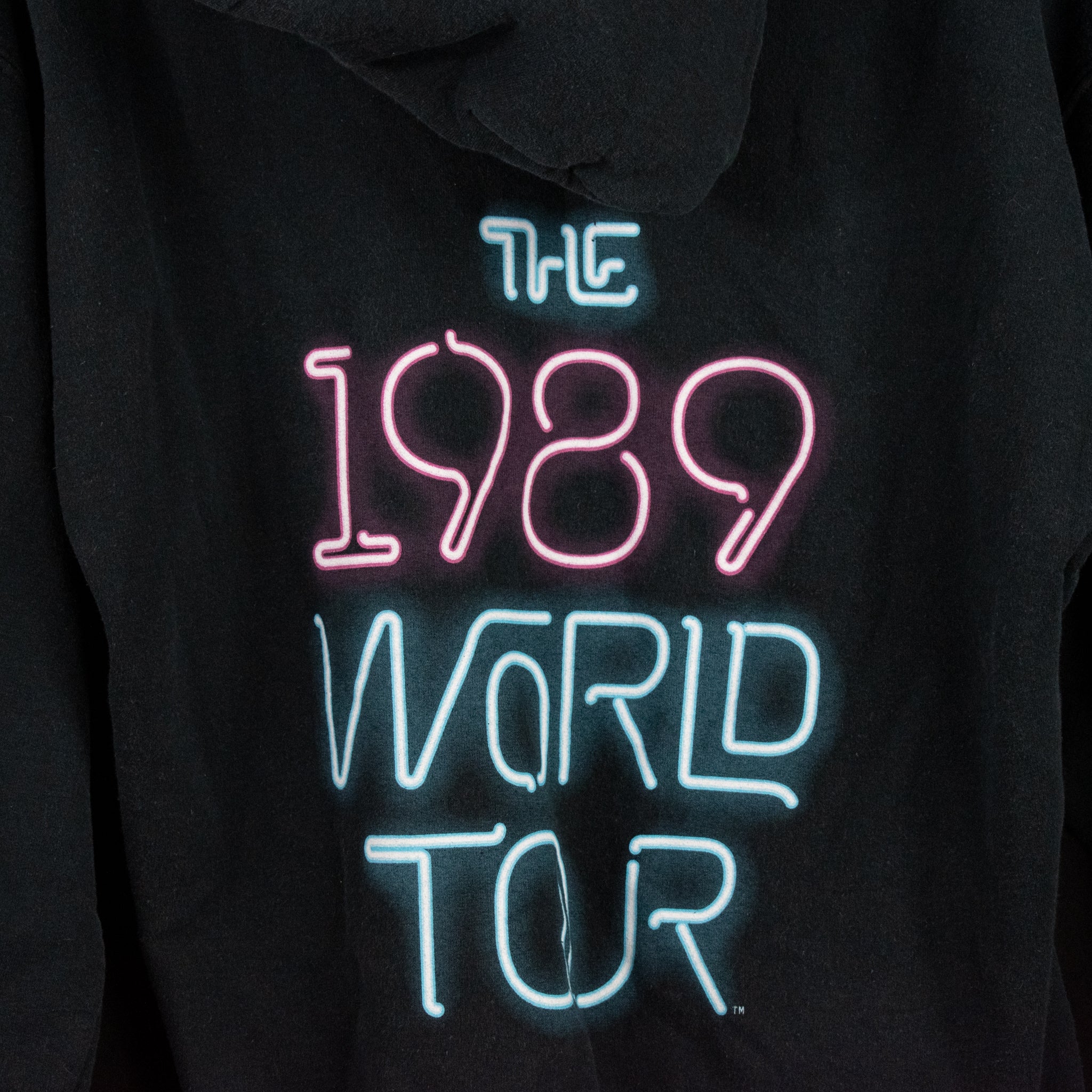 Taylor Swift The 1989 World Tour Medium Hoodie Authentic Concert Sweatshirt Used