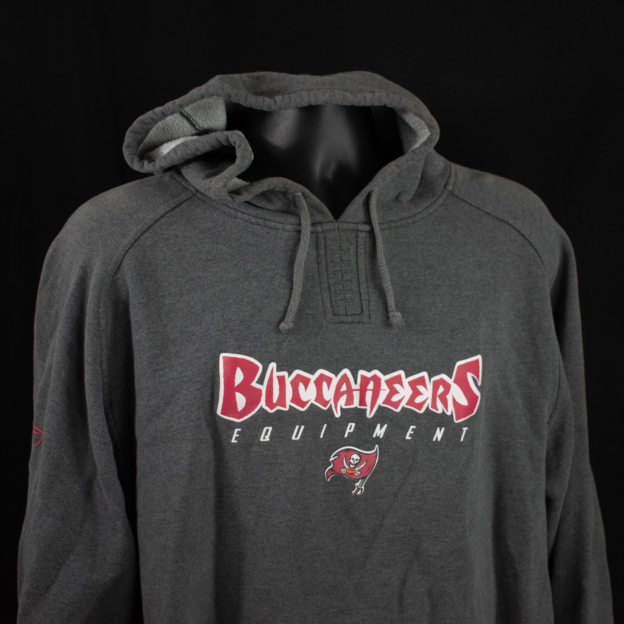 Tampa Bay Buccaneers NFL Authentic Branded Sweatshirt XL Men’s Hoodie