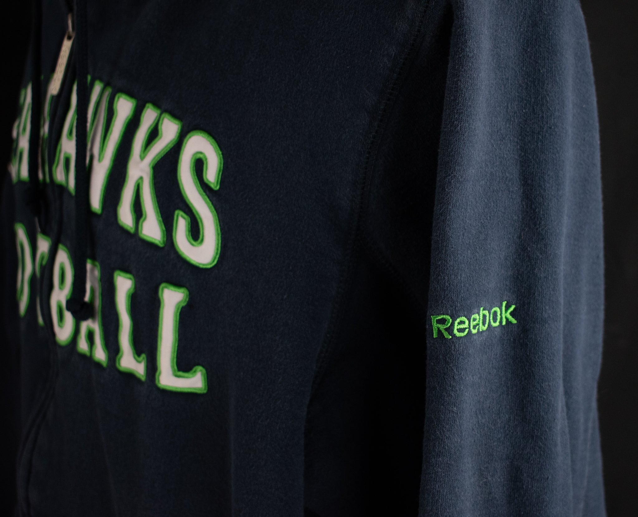 Seahawks Sweatshirt Mens Medium NFL Football Hoodie Authentic Blue Stitched