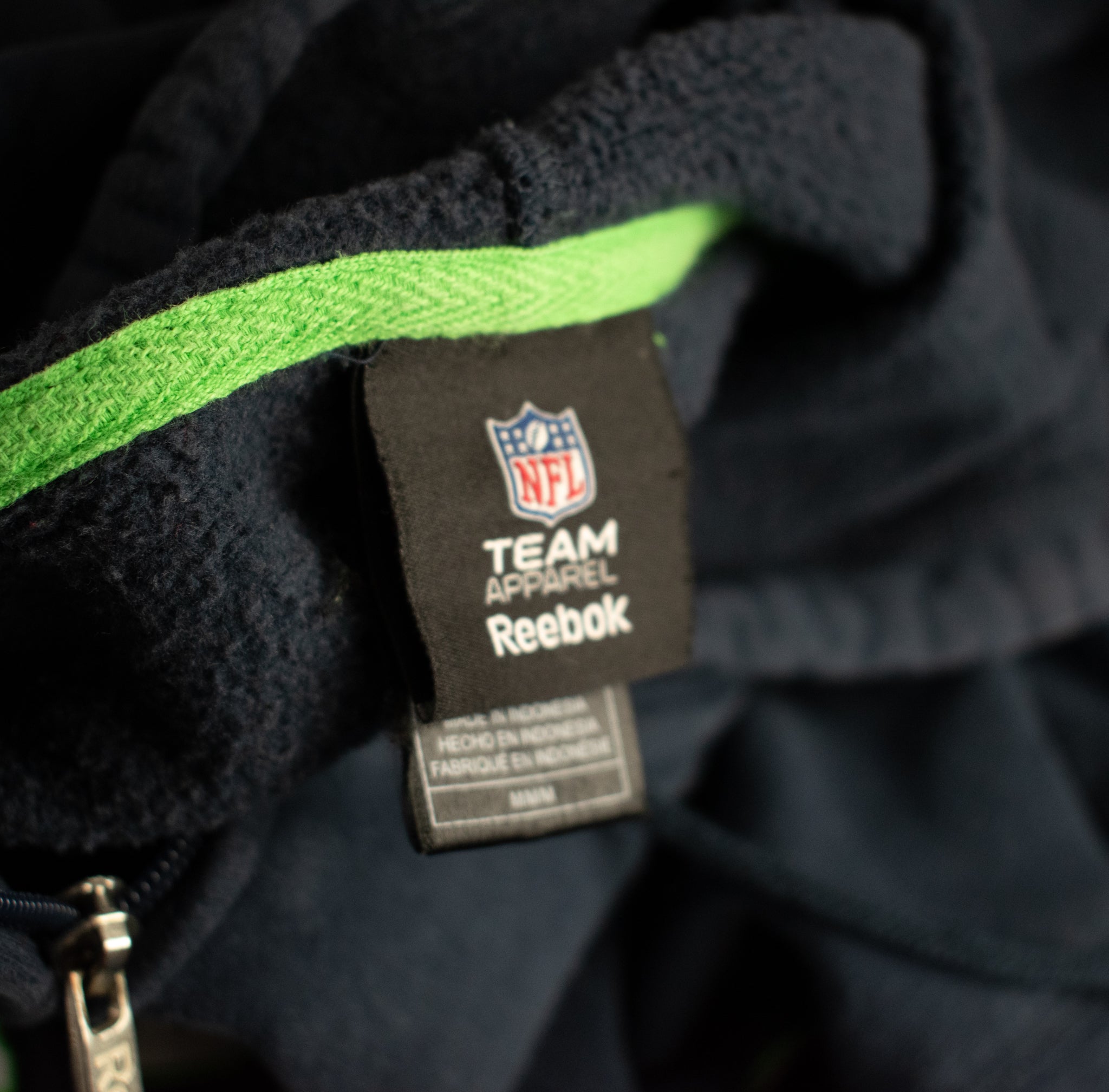 Seahawks Sweatshirt Mens Medium NFL Football Hoodie Authentic Blue Stitched