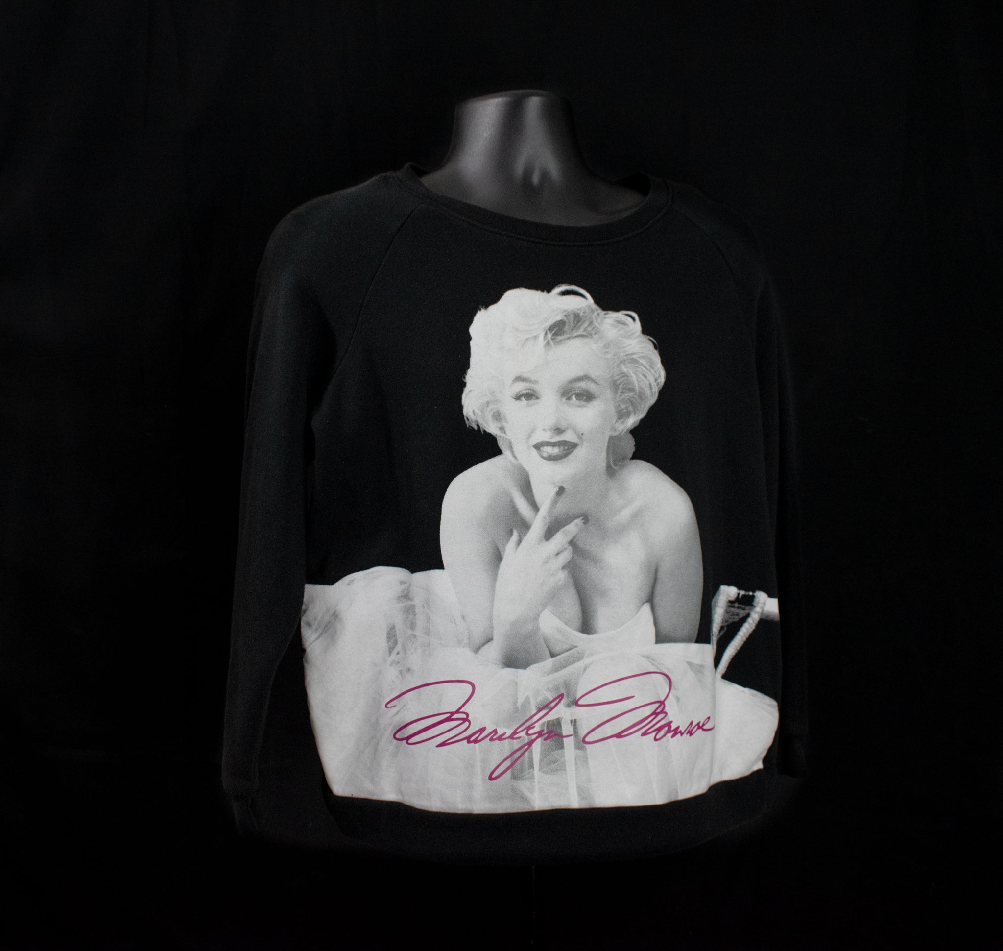 Marilyn Monroe Black Pullover Sweatshirt Black and White Large Women Sweater