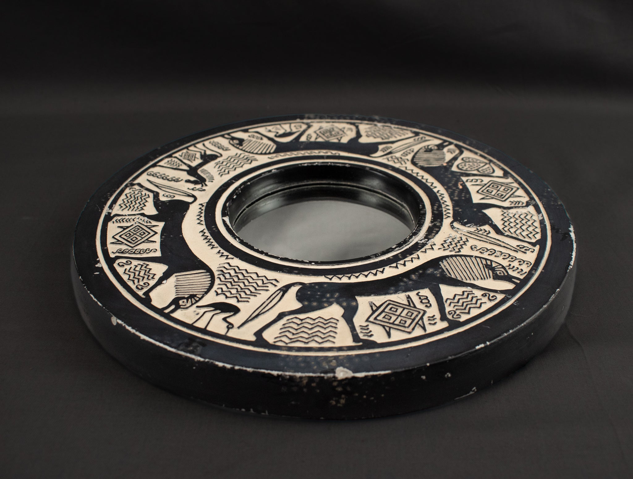 Stone Mirror Circle Black and White 10x10