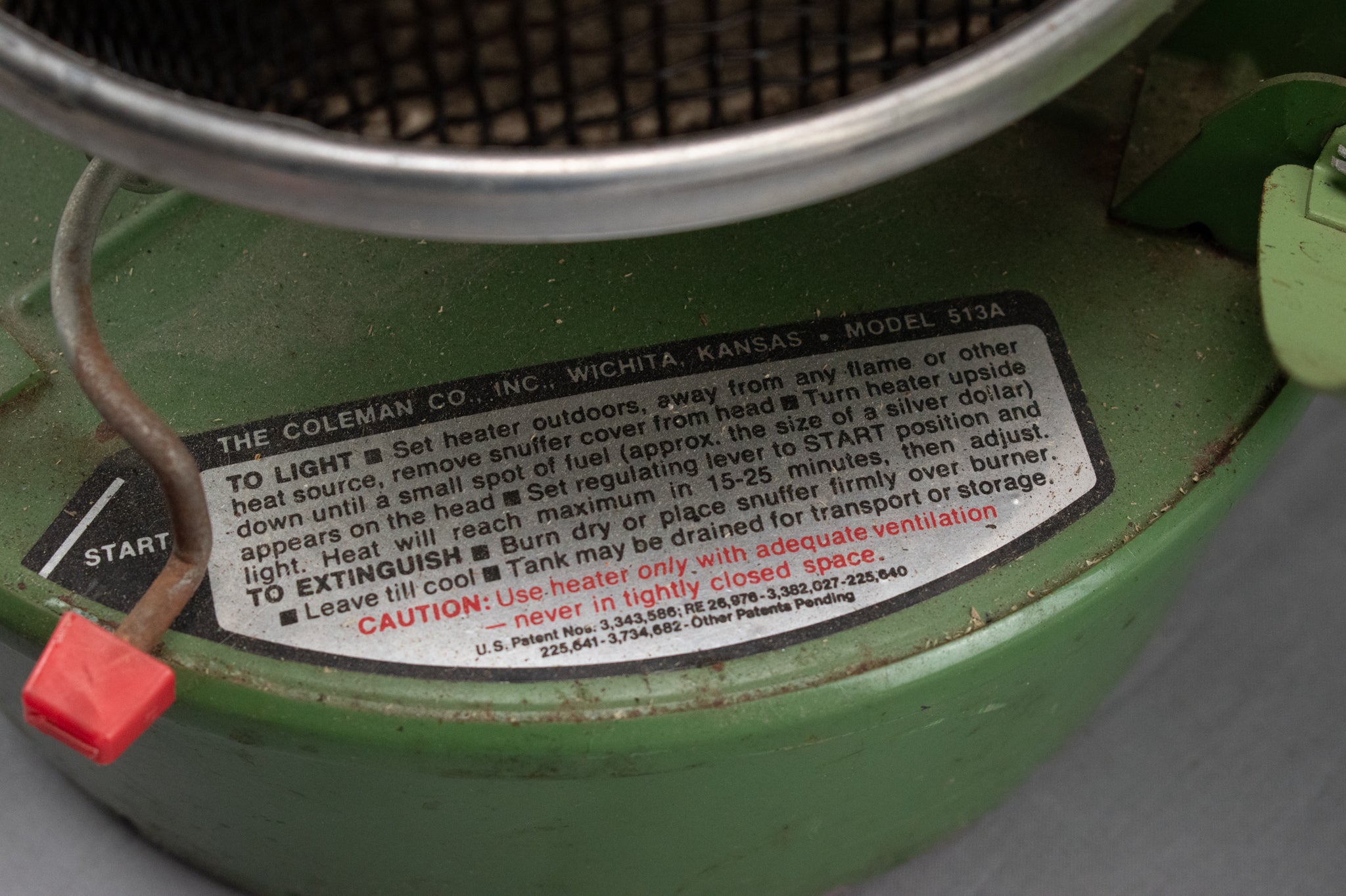 Vintage Coleman Catalytic Heater 5000 Btu Model 513b 11/81 1978 Green
