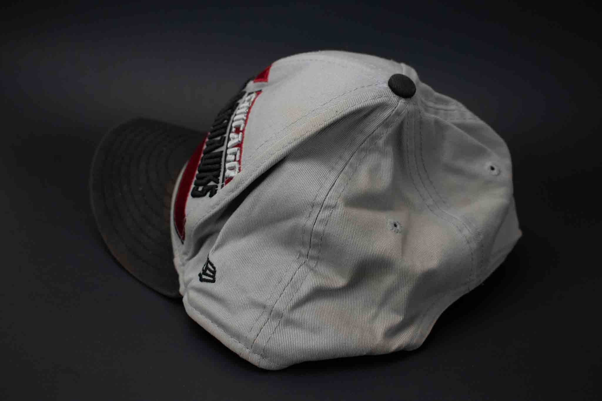 Chicago Black Hawks Hockey Snap Back Mens Hat Grey NHL Adult Used Please Read